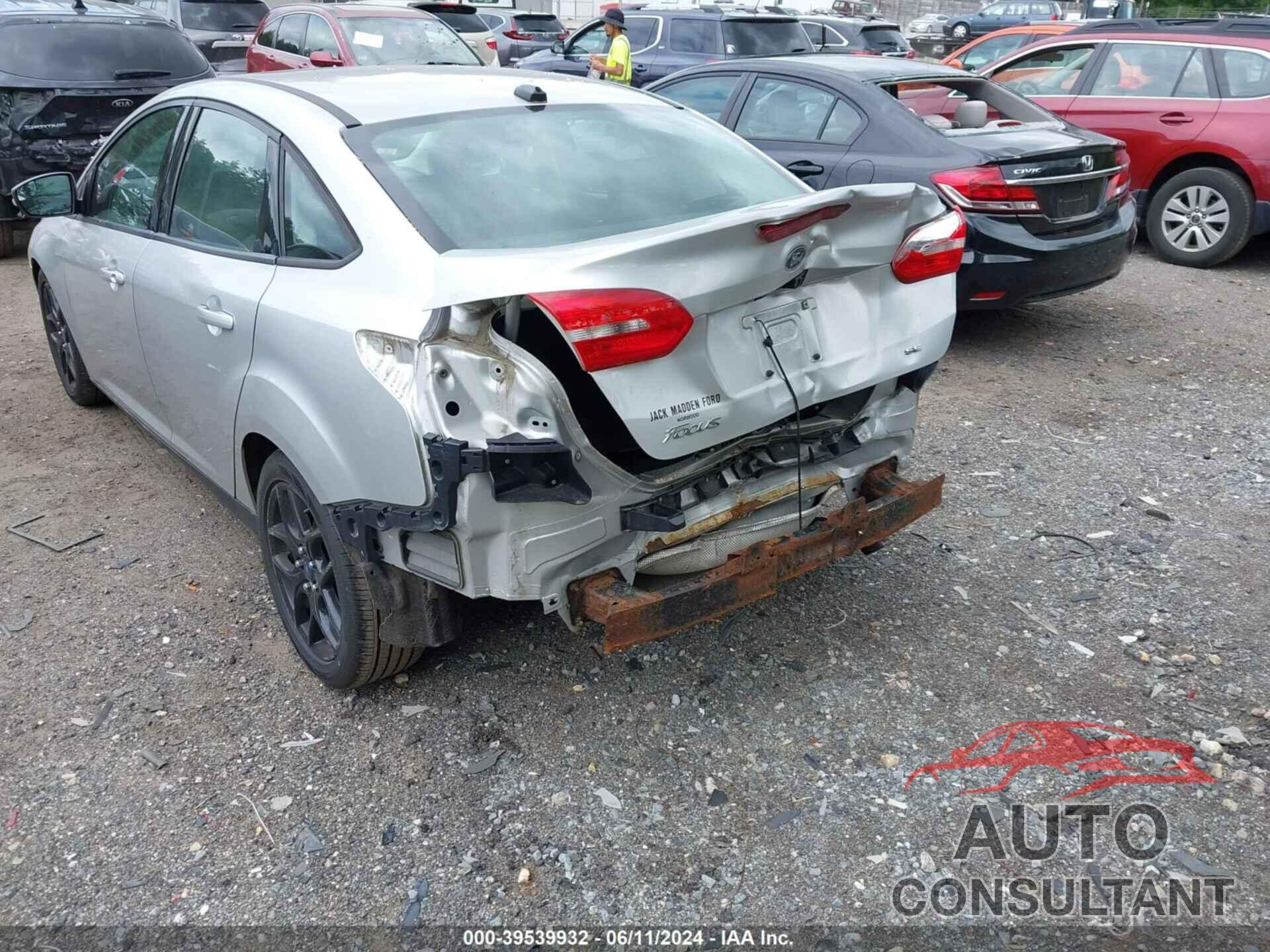 FORD FOCUS 2016 - 1FADP3F27GL264872