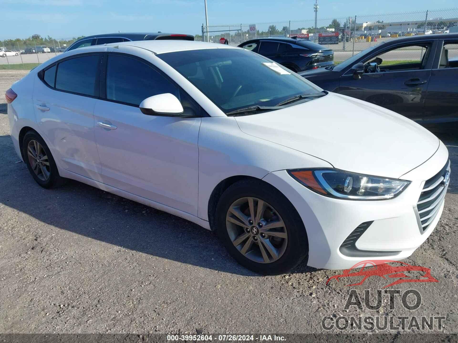 HYUNDAI ELANTRA 2018 - 5NPD84LF9JH234806