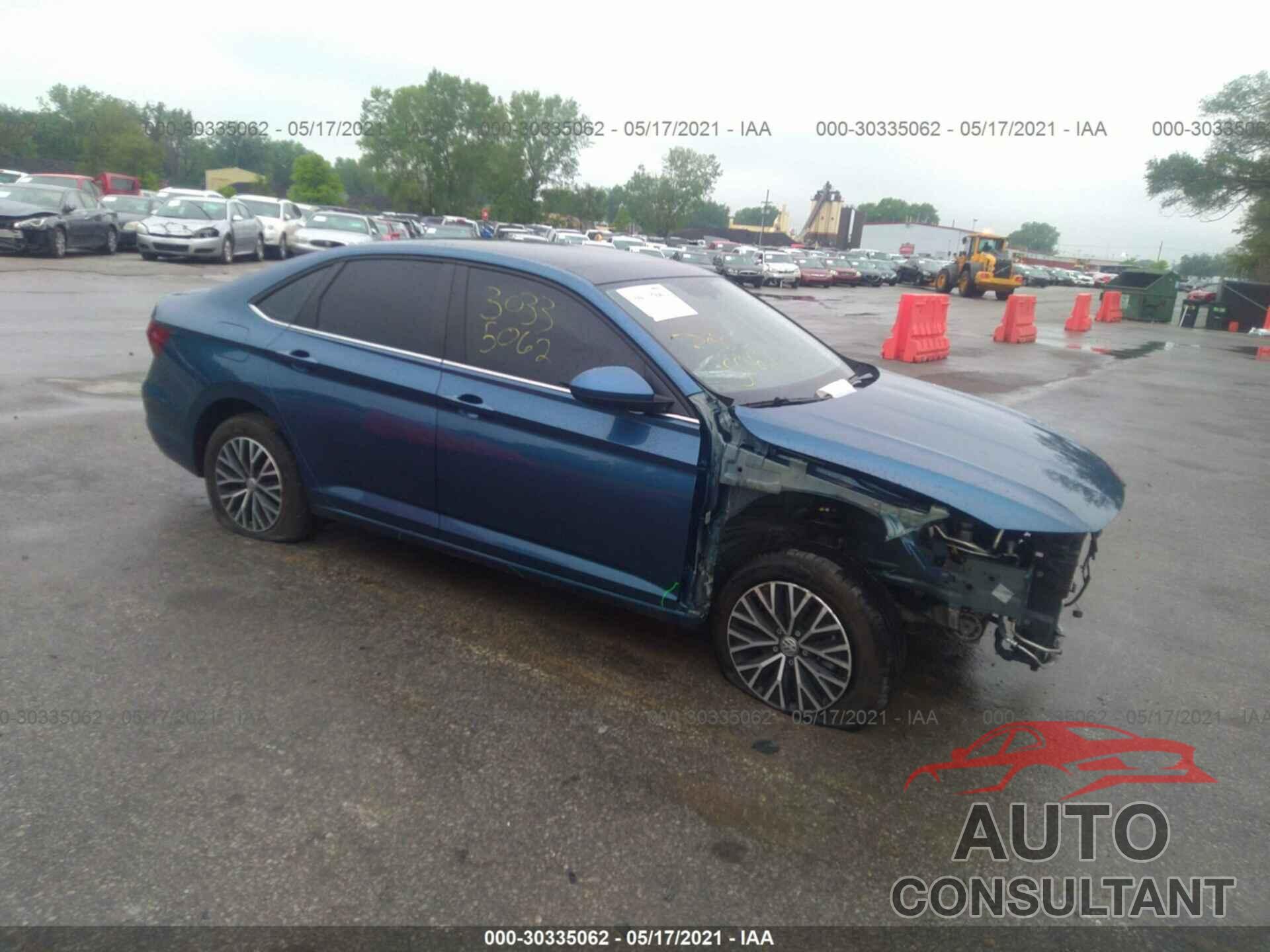 VOLKSWAGEN JETTA 2020 - 3VWCB7BU3LM038272