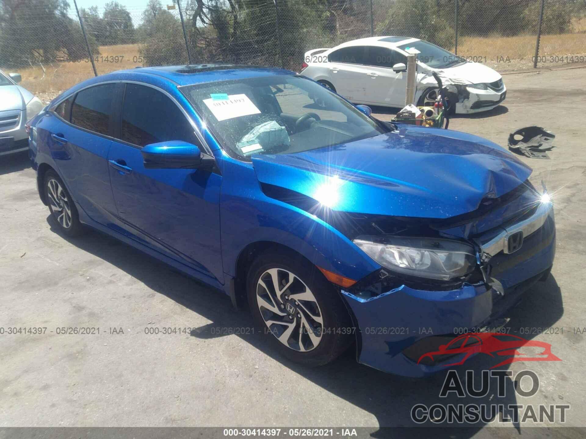 HONDA CIVIC SEDAN 2017 - 19XFC2F70HE221134