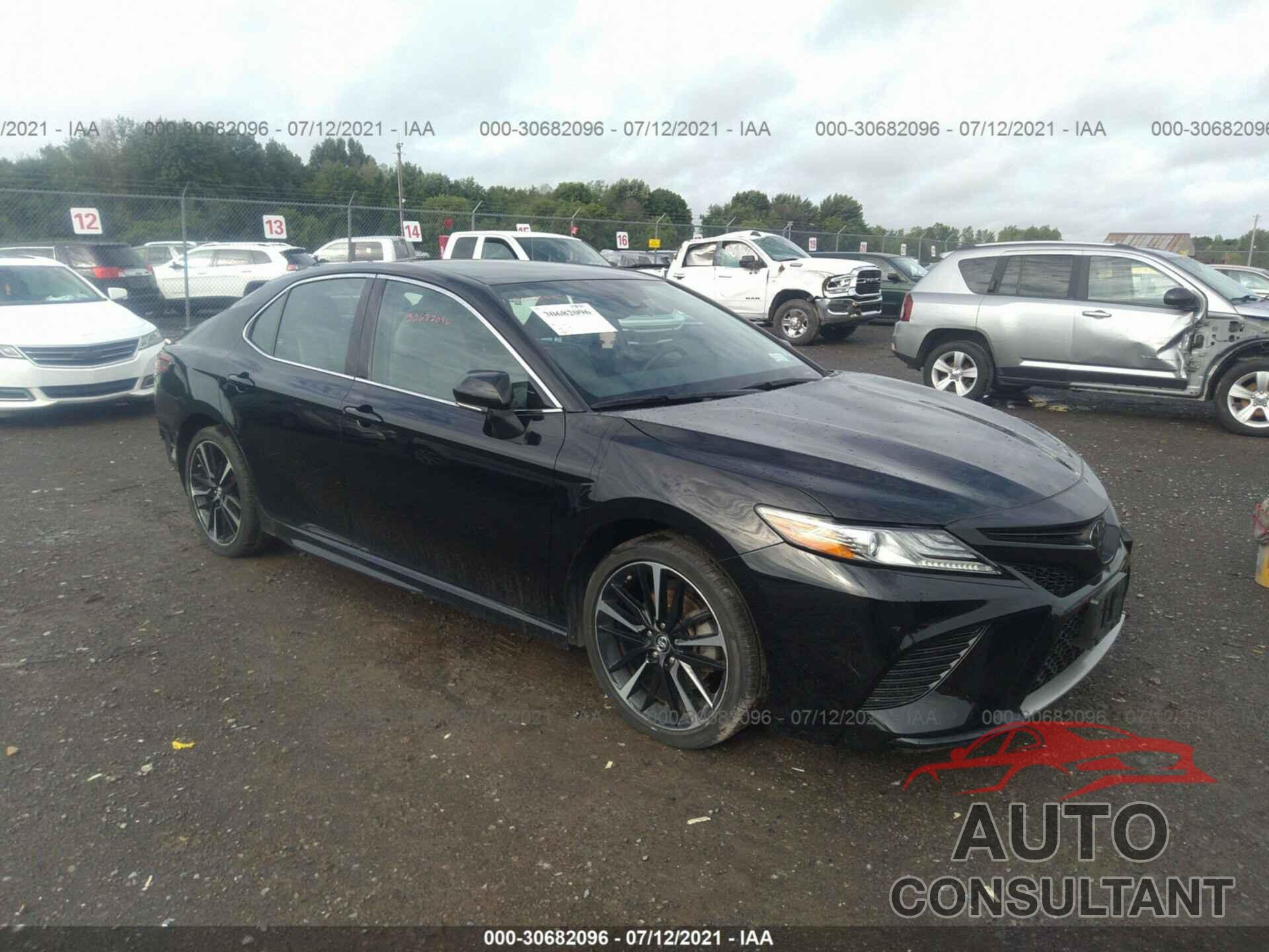 TOYOTA CAMRY 2019 - 4T1B61HK9KU821382
