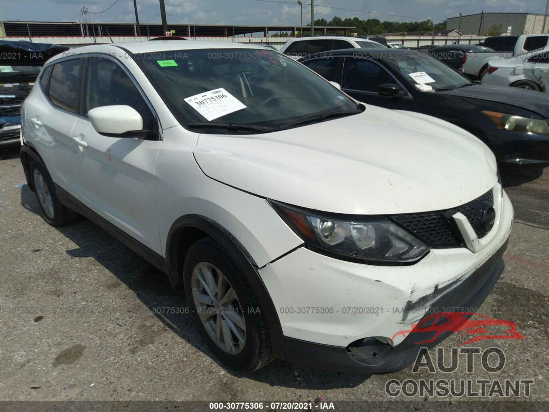 NISSAN ROGUE SPORT 2017 - JN1BJ1CPXHW019803