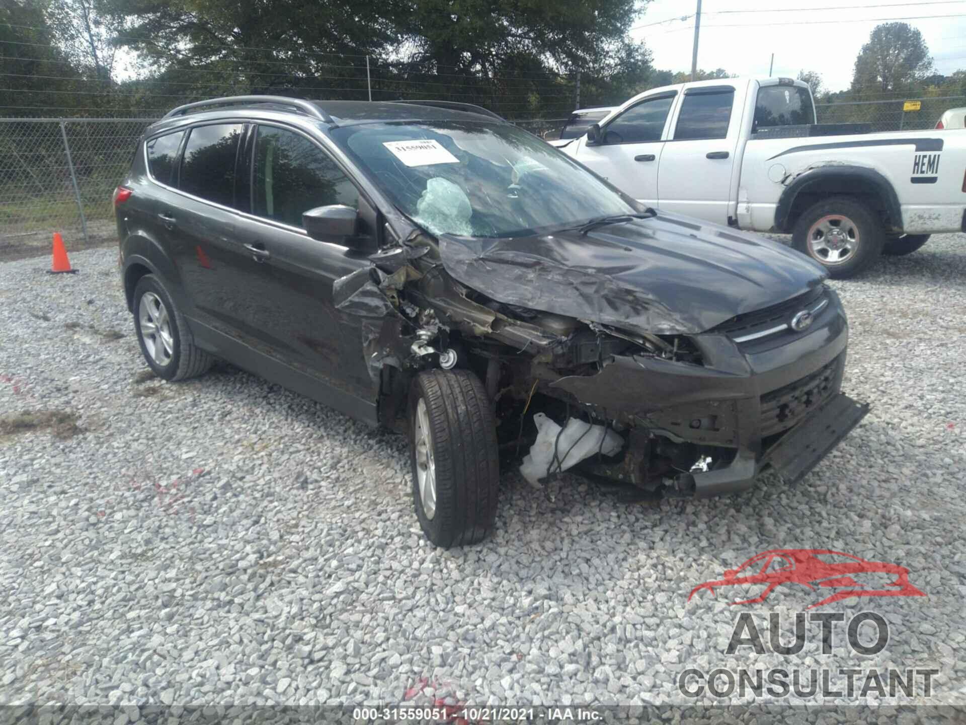 FORD ESCAPE 2016 - 1FMCU0GX2GUB94288