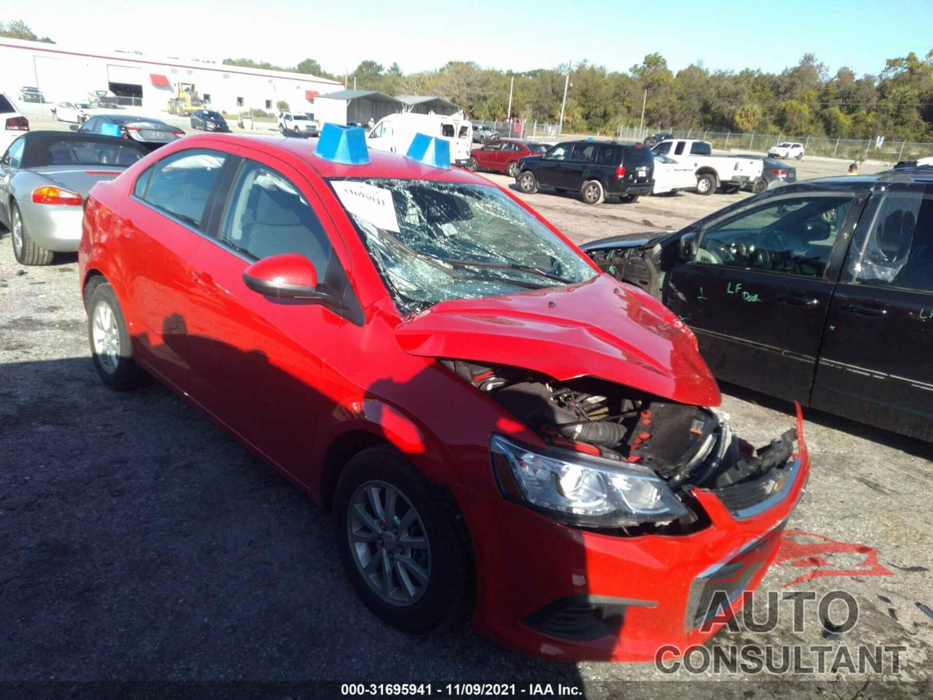 CHEVROLET SONIC 2020 - 1G1JD5SB0L4102392
