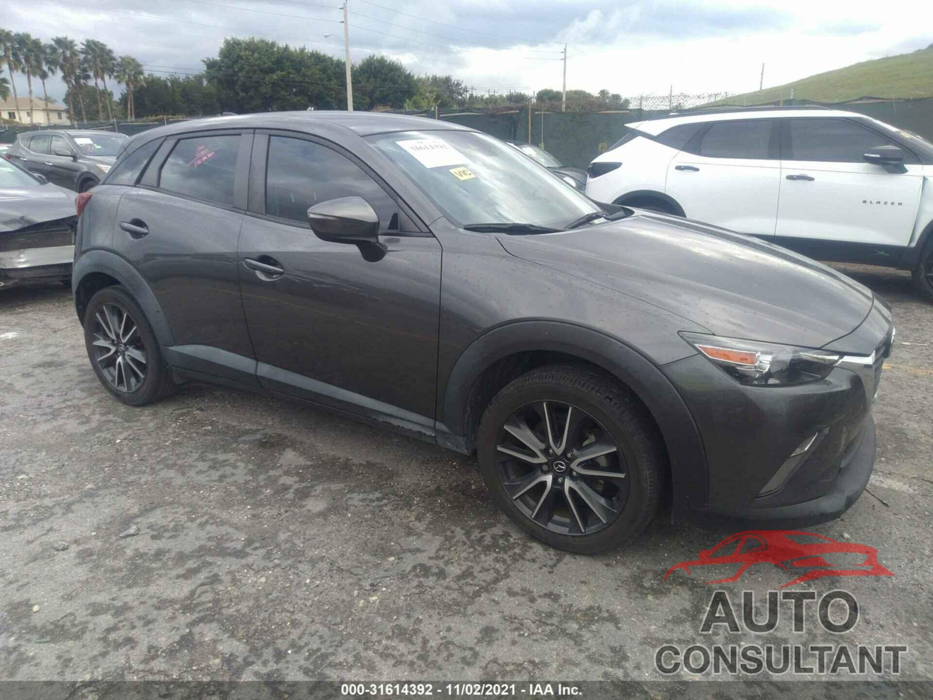 MAZDA CX-3 2018 - JM1DKDC71J1323898