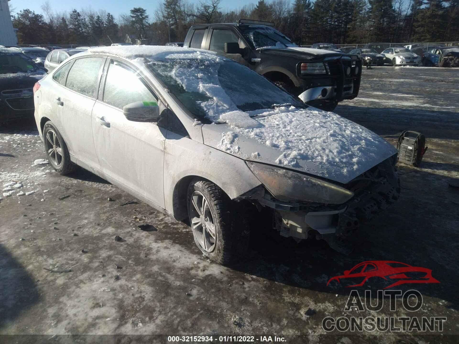 FORD FOCUS 2017 - 1FADP3FE0HL293643