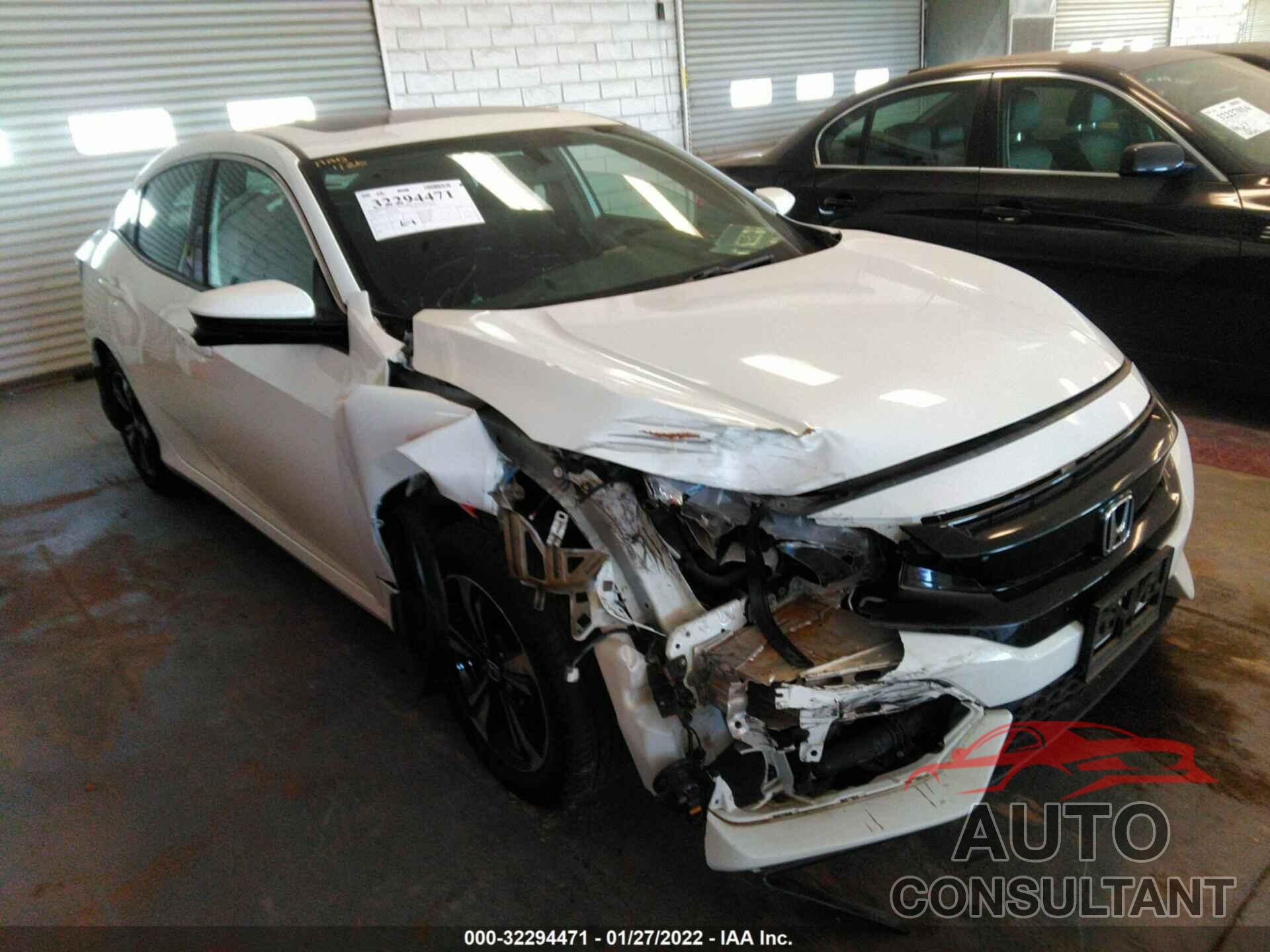 HONDA CIVIC HATCHBACK 2017 - SHHFK7H50HU410418