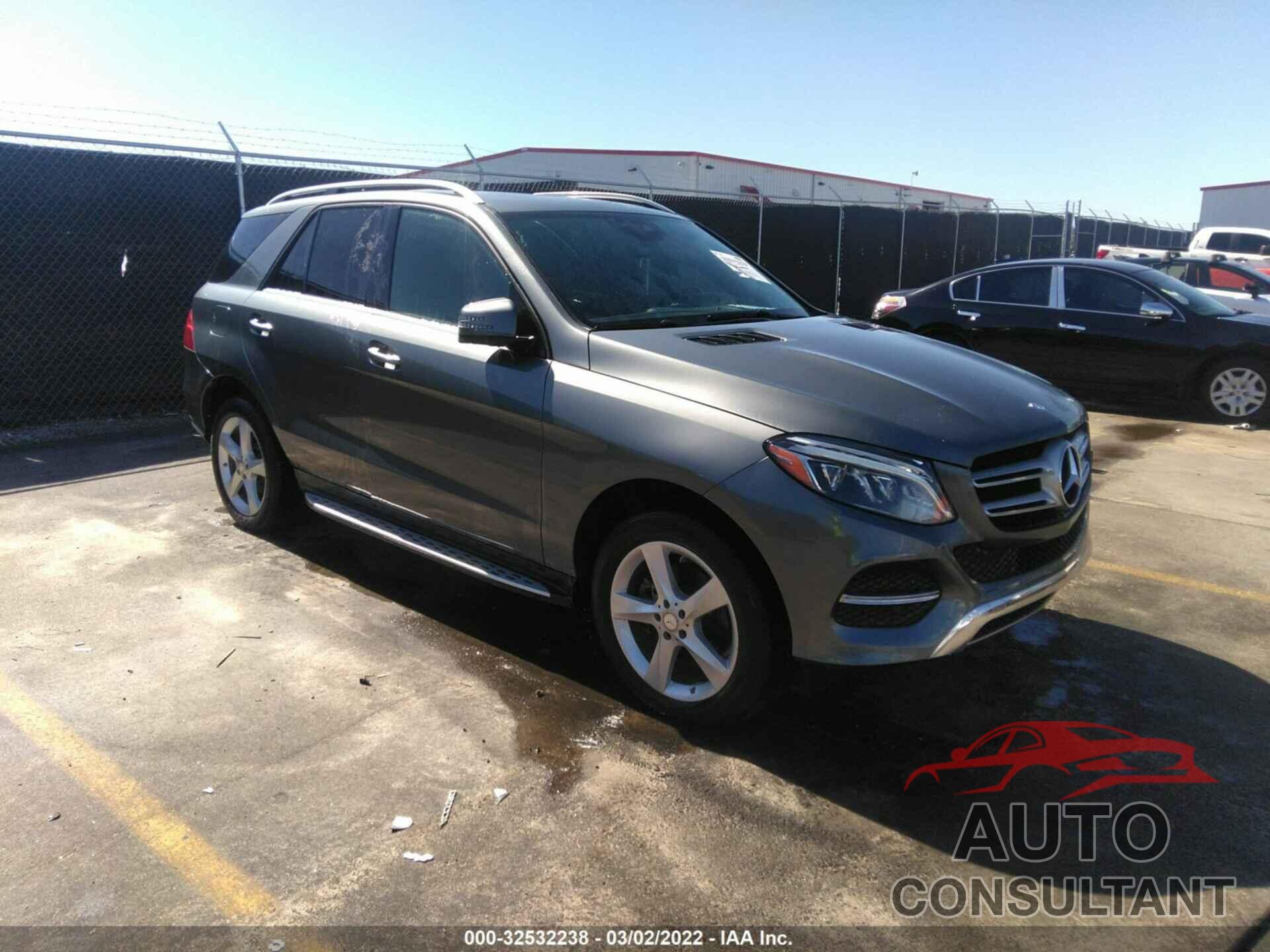 MERCEDES-BENZ GLE 2017 - 4JGDA5JB9HA893895