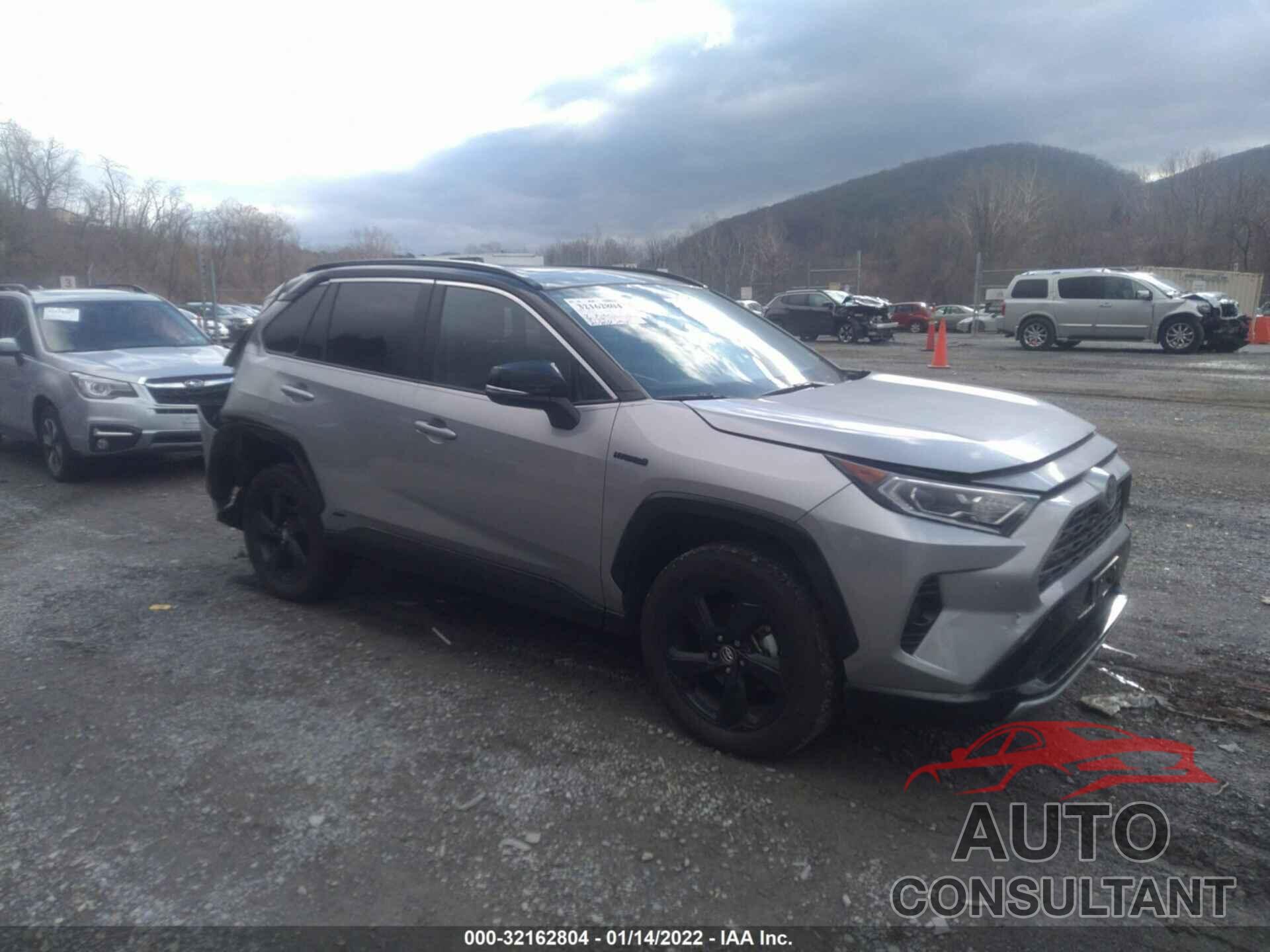 TOYOTA RAV4 2020 - 2T3EWRFV8LW093118