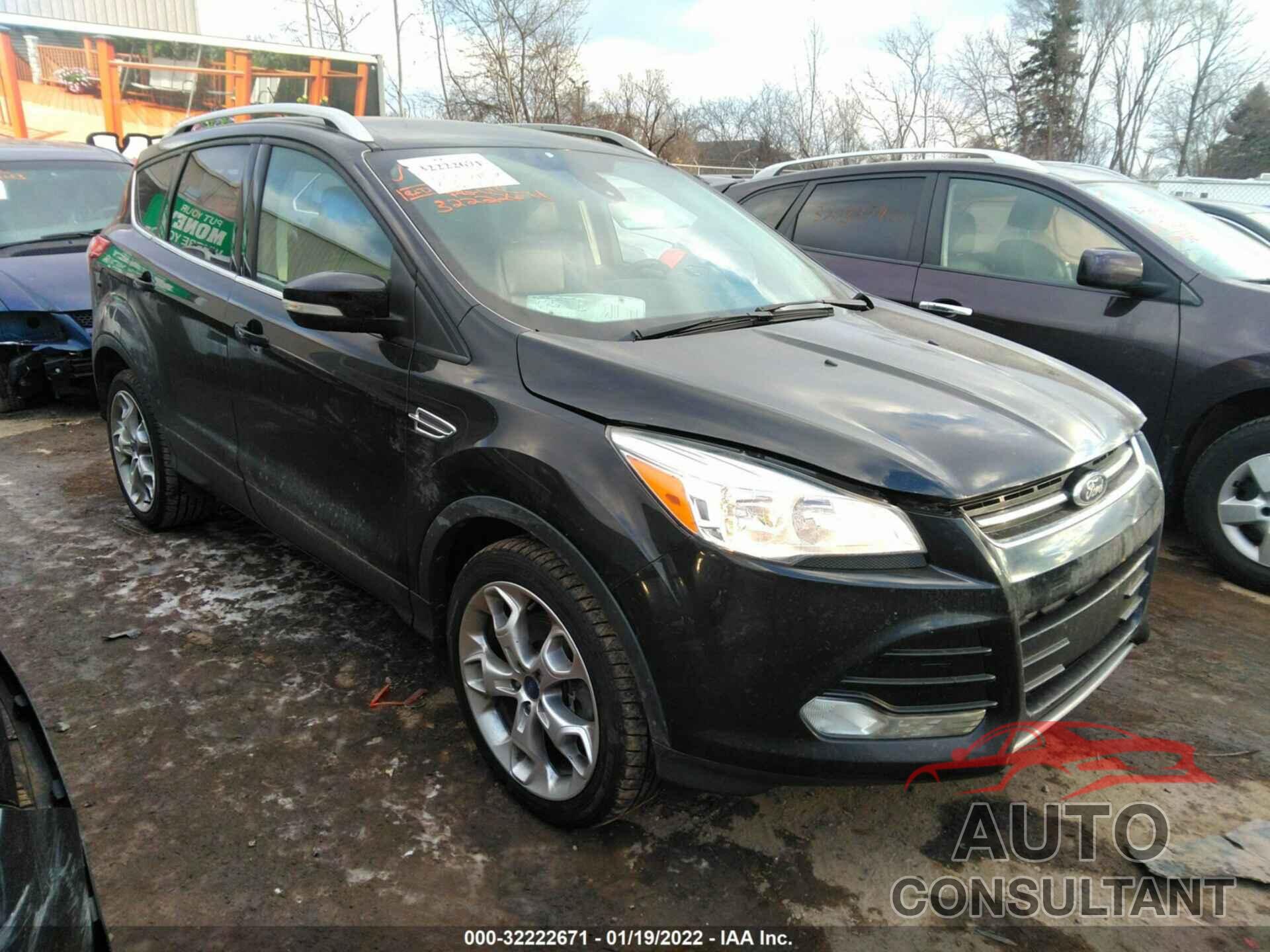 FORD ESCAPE 2016 - 1FMCU9J97GUC01833