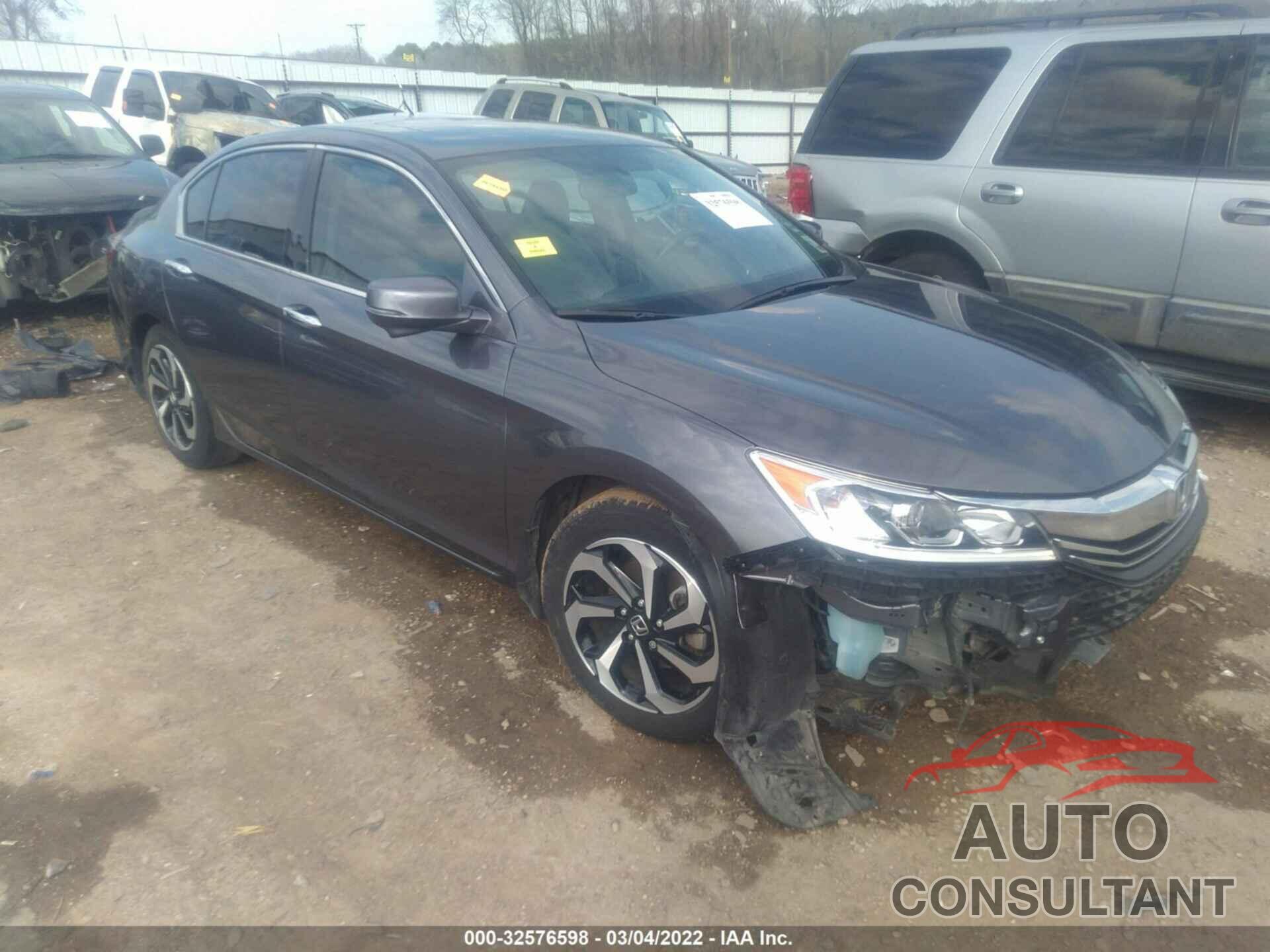 HONDA ACCORD SEDAN 2017 - 1HGCR3F81HA016684