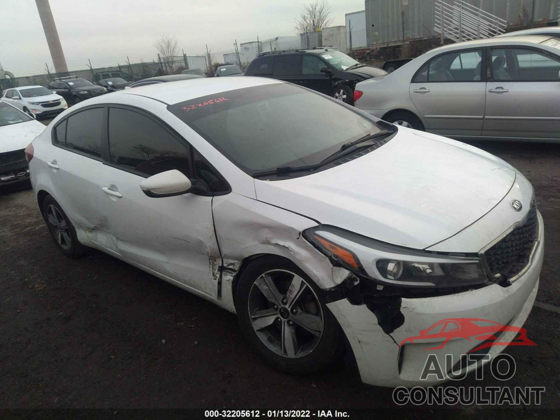 KIA FORTE 2018 - 3KPFL4A77JE194040