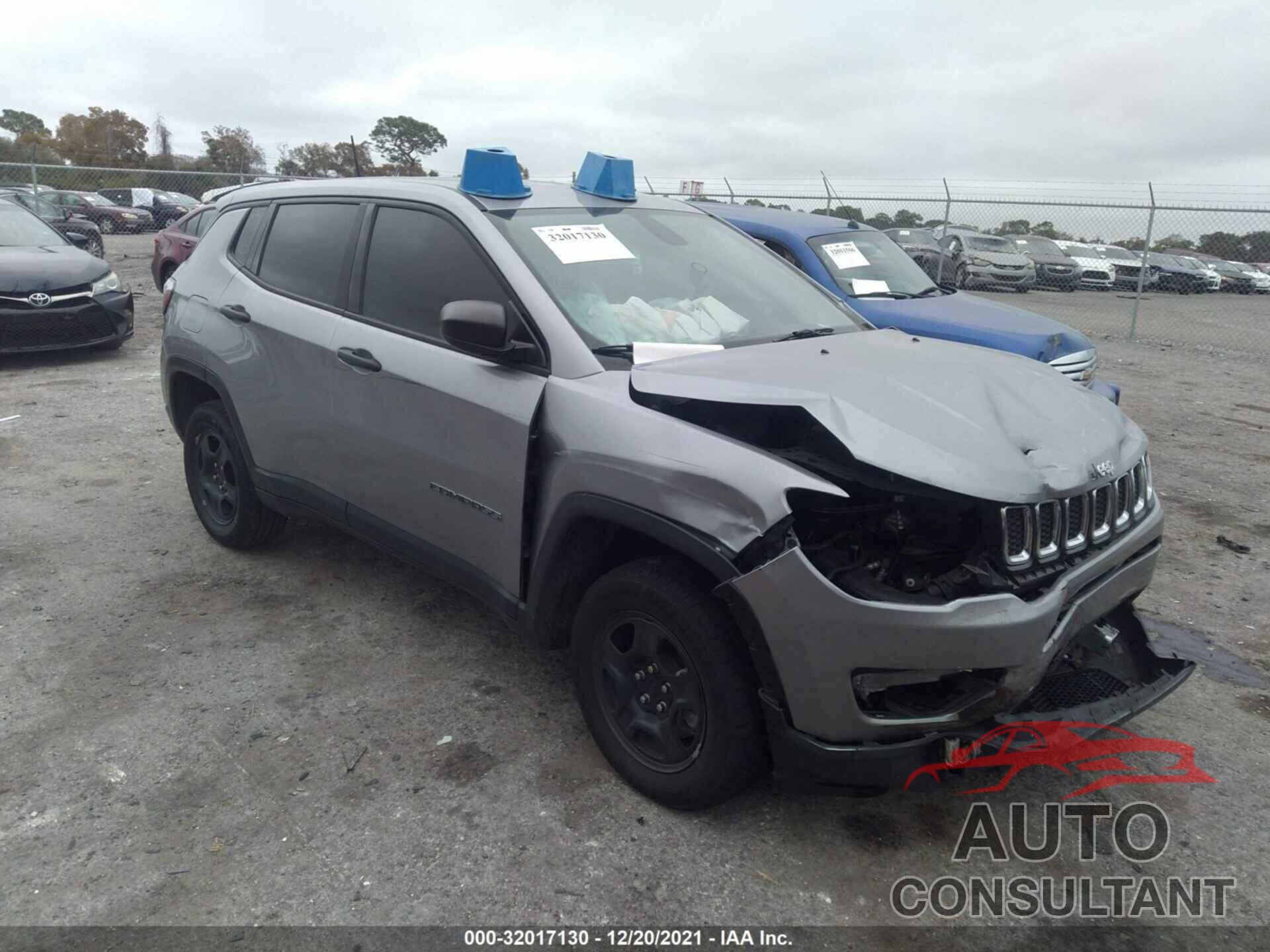 JEEP COMPASS 2018 - 3C4NJDAB6JT300642
