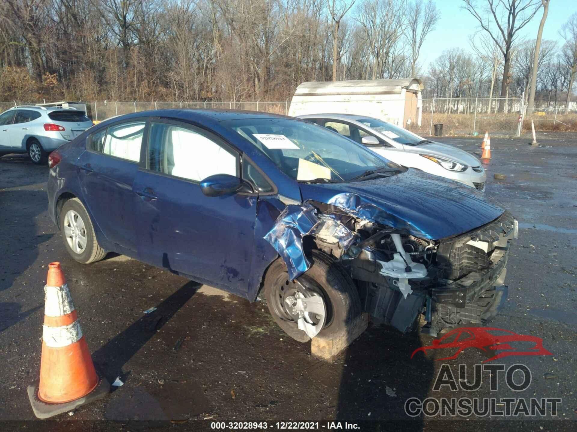 KIA FORTE 2017 - 3KPFK4A77HE158443