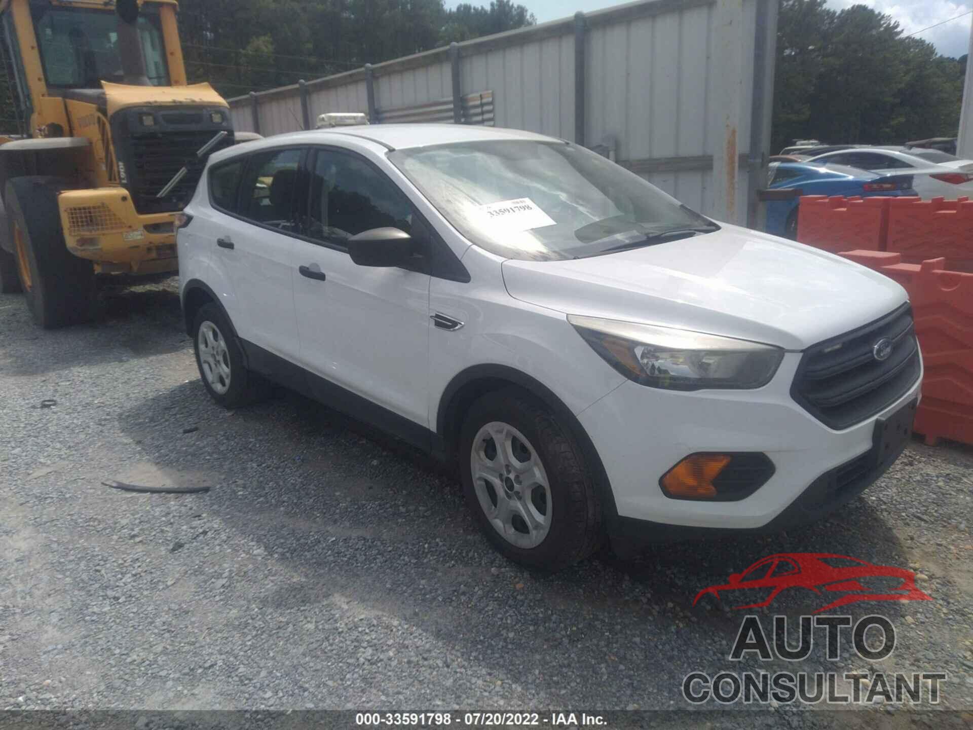 FORD ESCAPE 2018 - 1FMCU0F72JUA01842