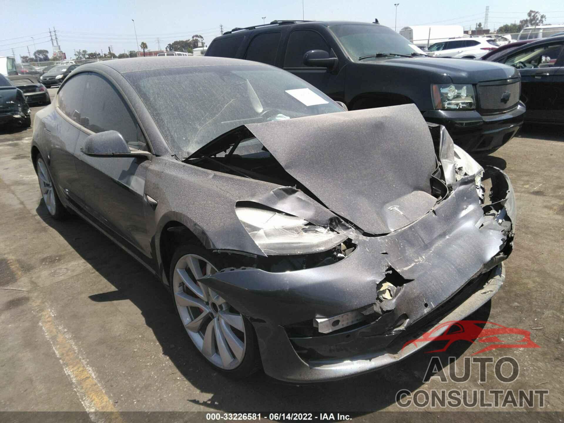 TESLA MODEL 3 2018 - 5YJ3E1EBXJF073166