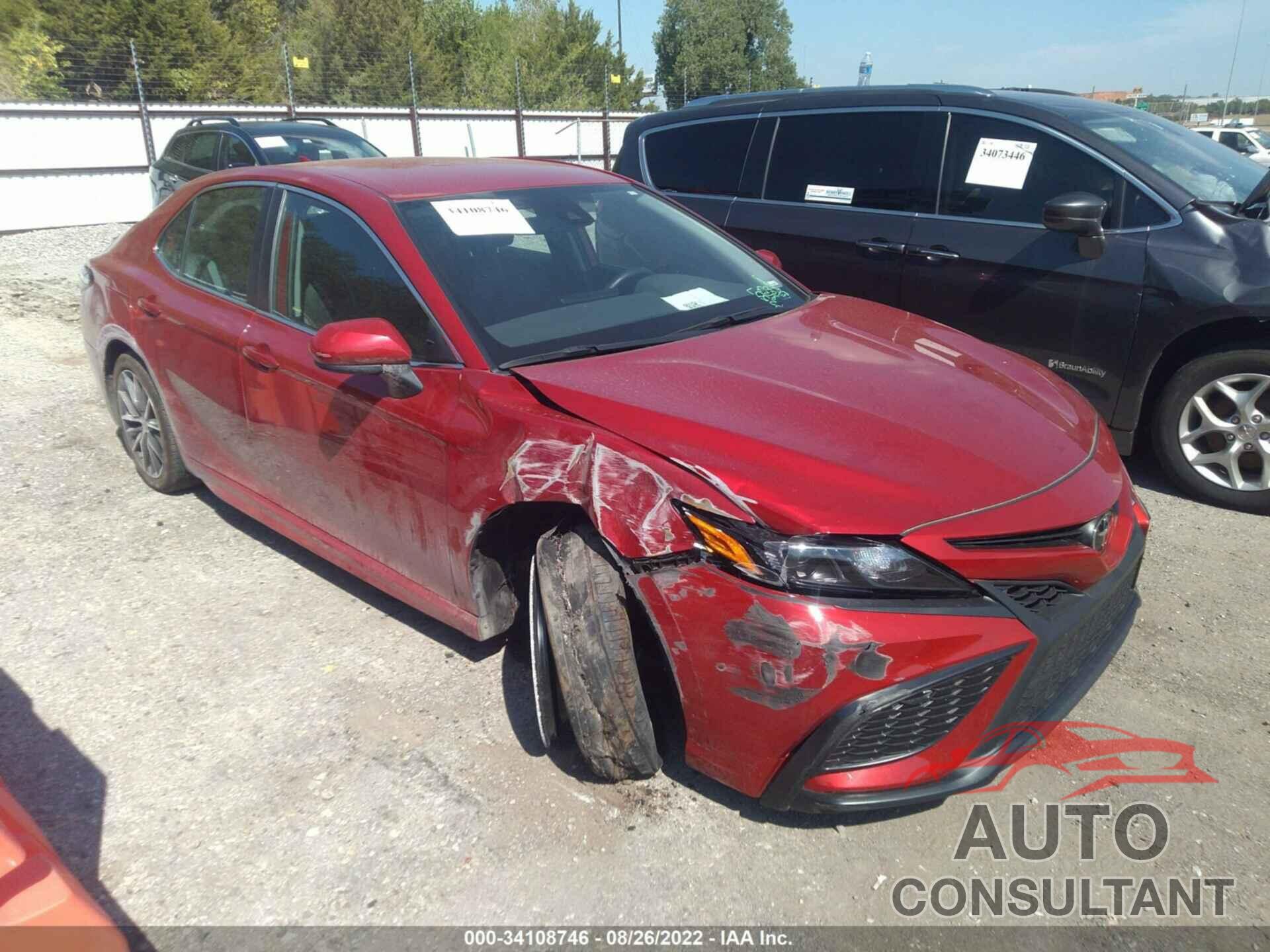 TOYOTA CAMRY 2021 - 4T1G11AK7MU475382