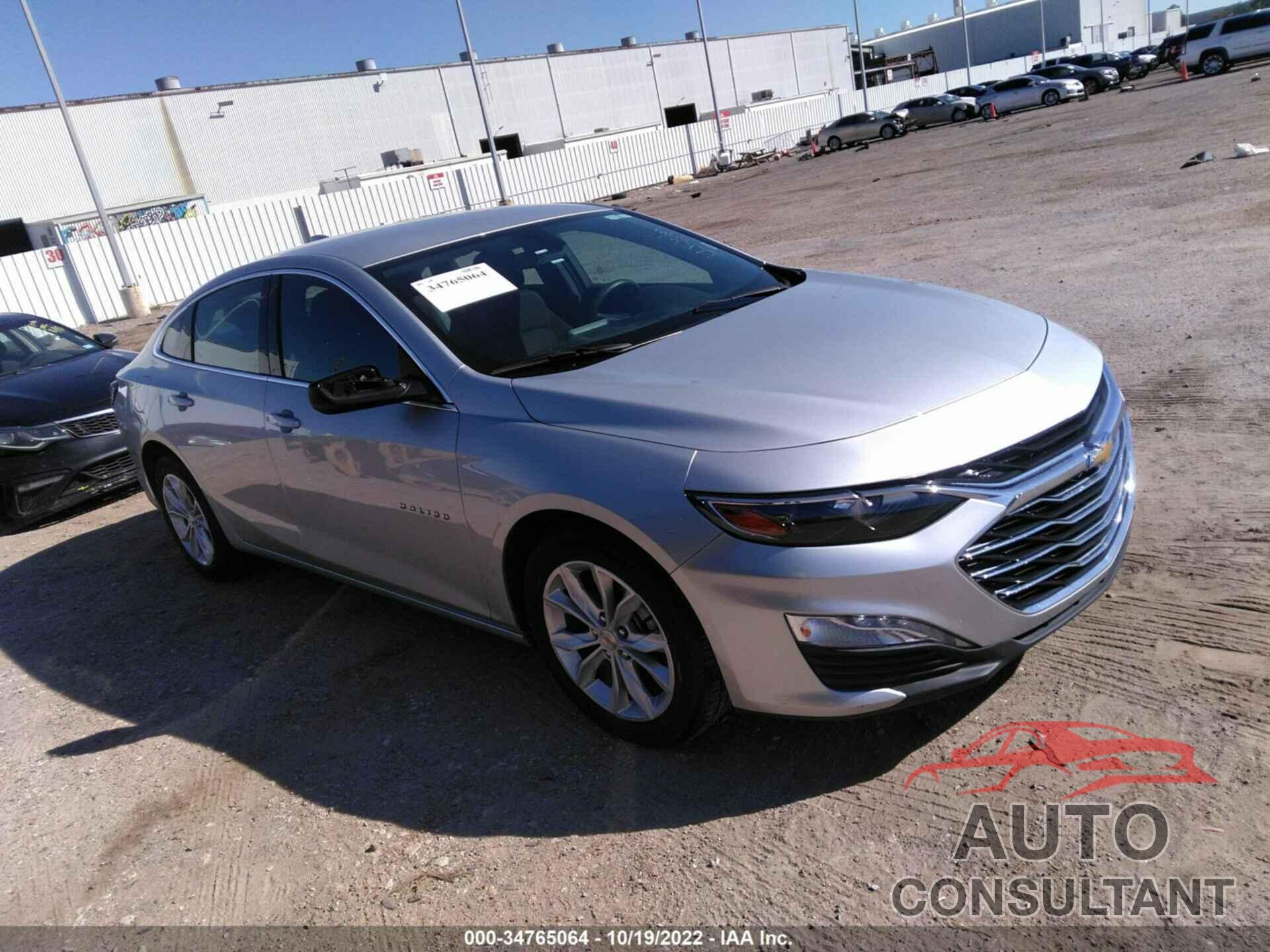 CHEVROLET MALIBU 2022 - 1G1ZD5ST8NF110453