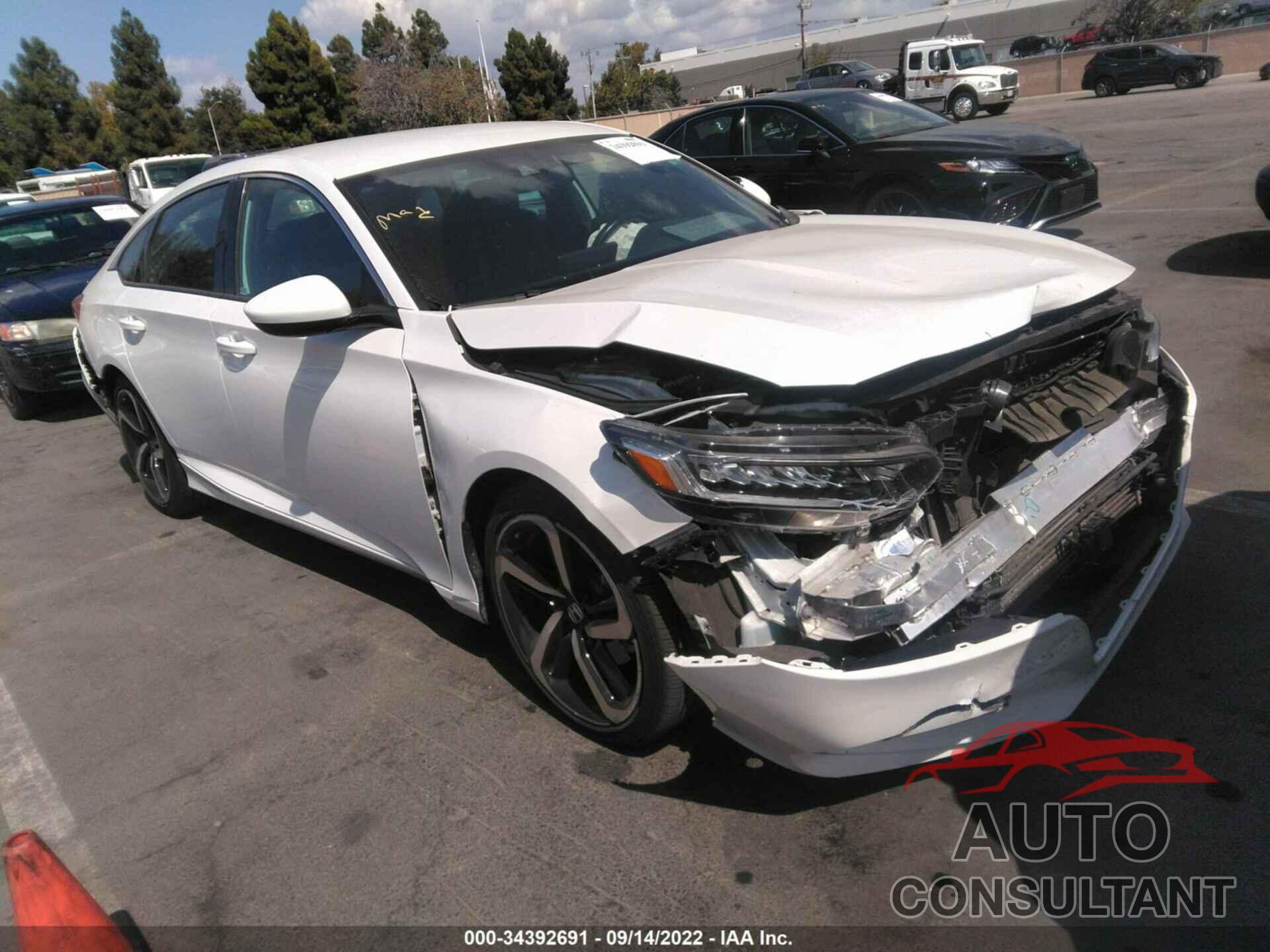 HONDA ACCORD SEDAN 2018 - 1HGCV1F34JA207963