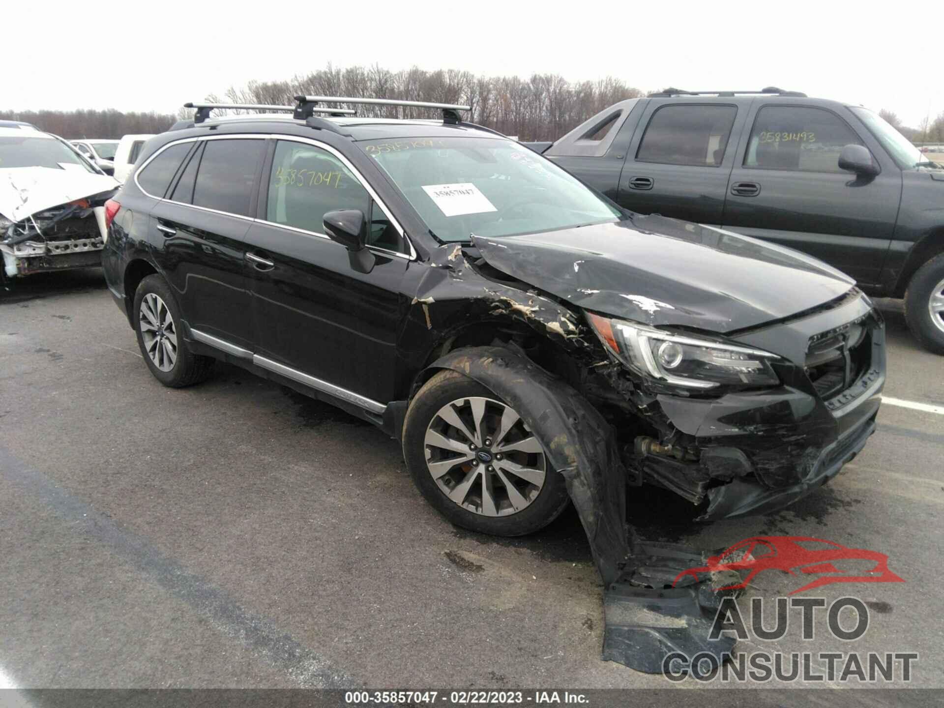 SUBARU OUTBACK 2018 - 4S4BSATC6J3253558