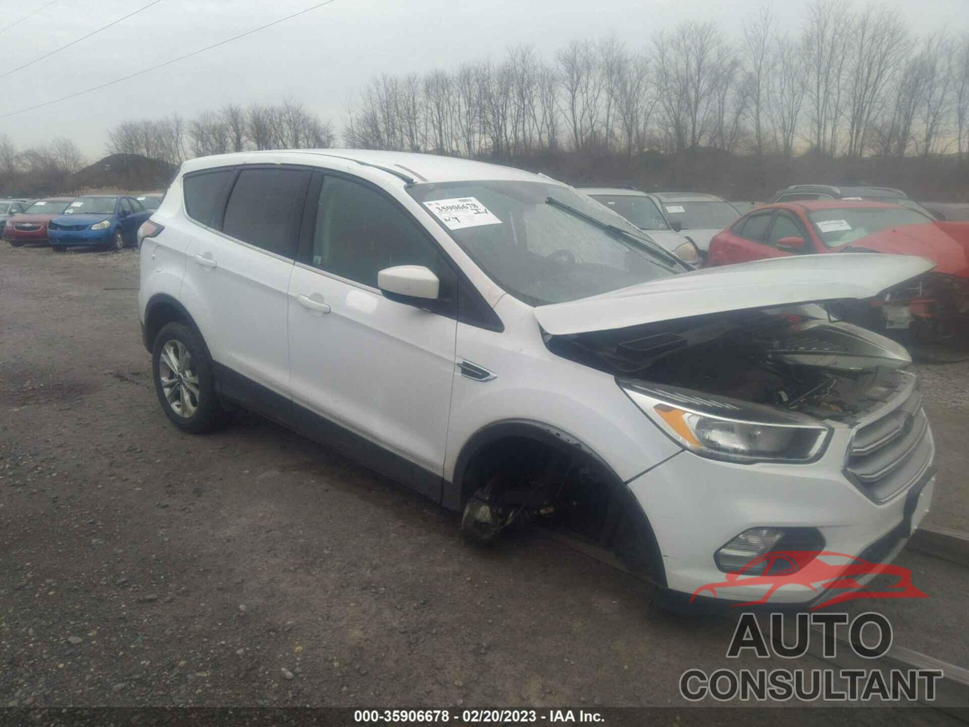 FORD ESCAPE 2017 - 1FMCU9GDXHUE83768