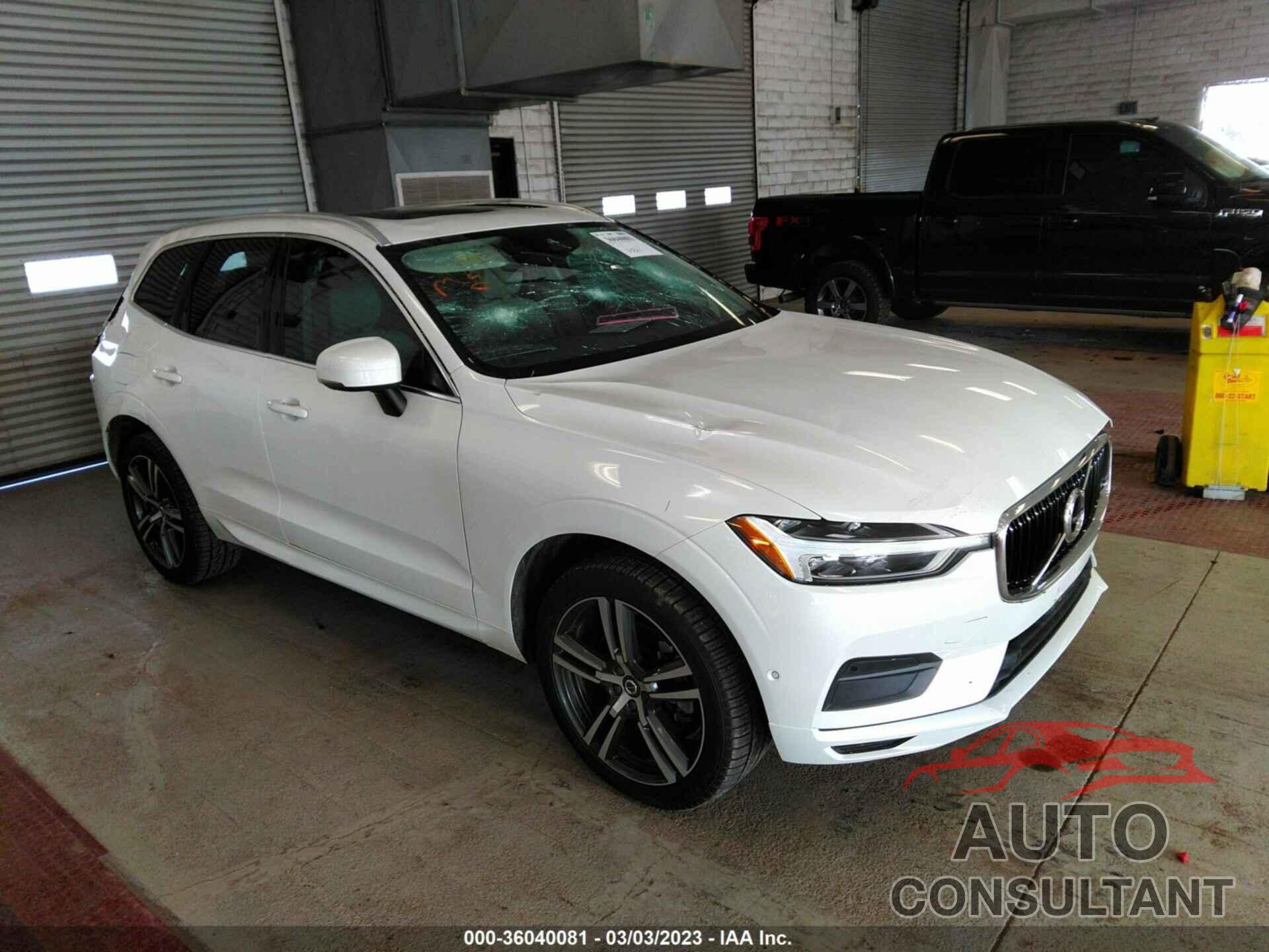 VOLVO XC60 2018 - LYVA22RK2JB078931