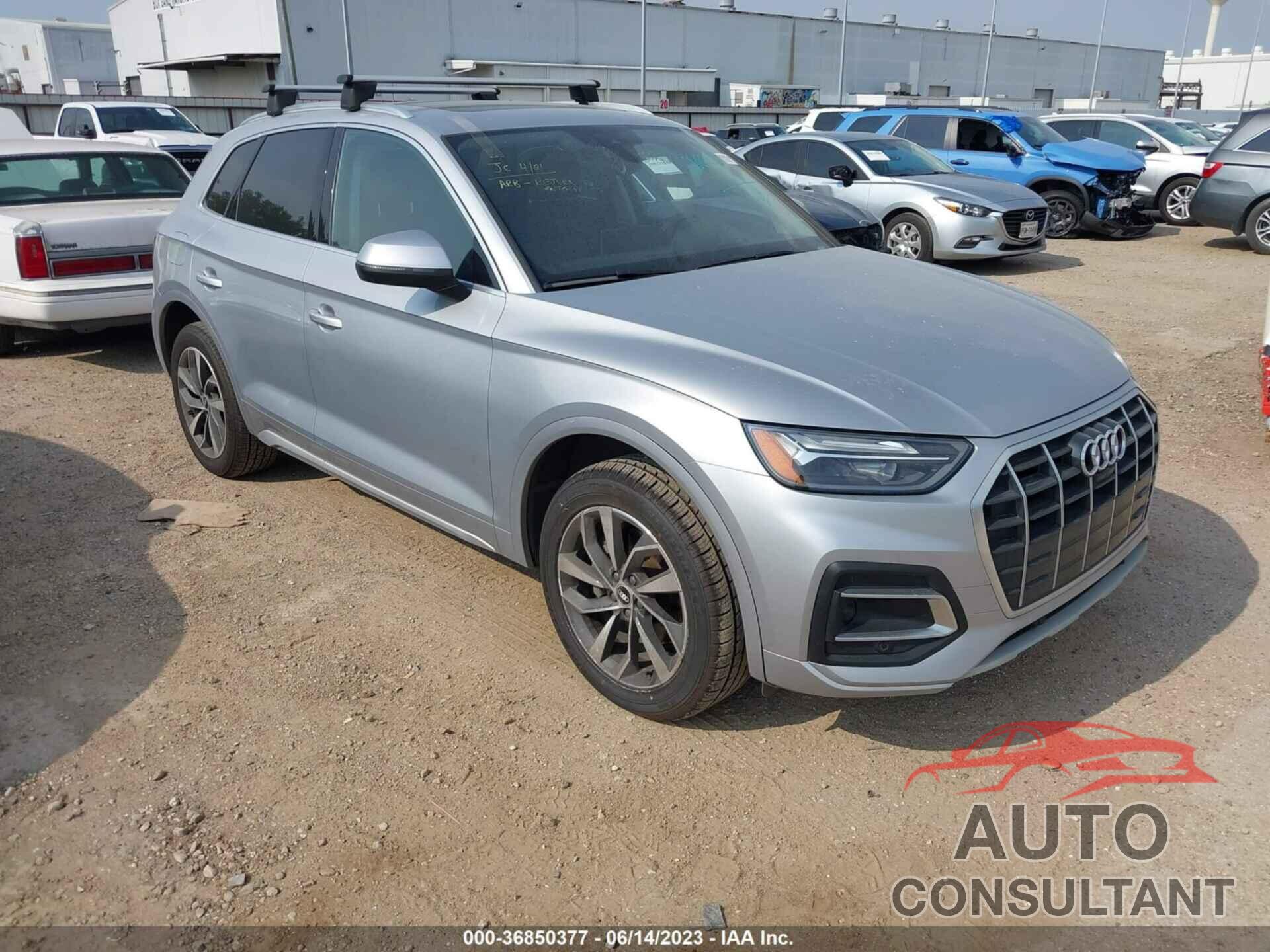 AUDI Q5 2021 - WA1BAAFY2M2011370