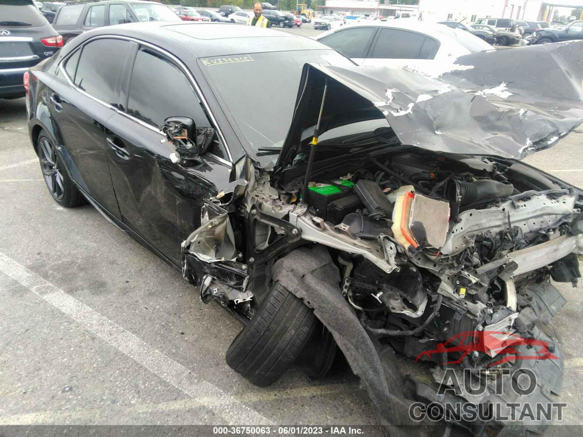 LEXUS IS 200T 2016 - JTHBA1D23G5032279