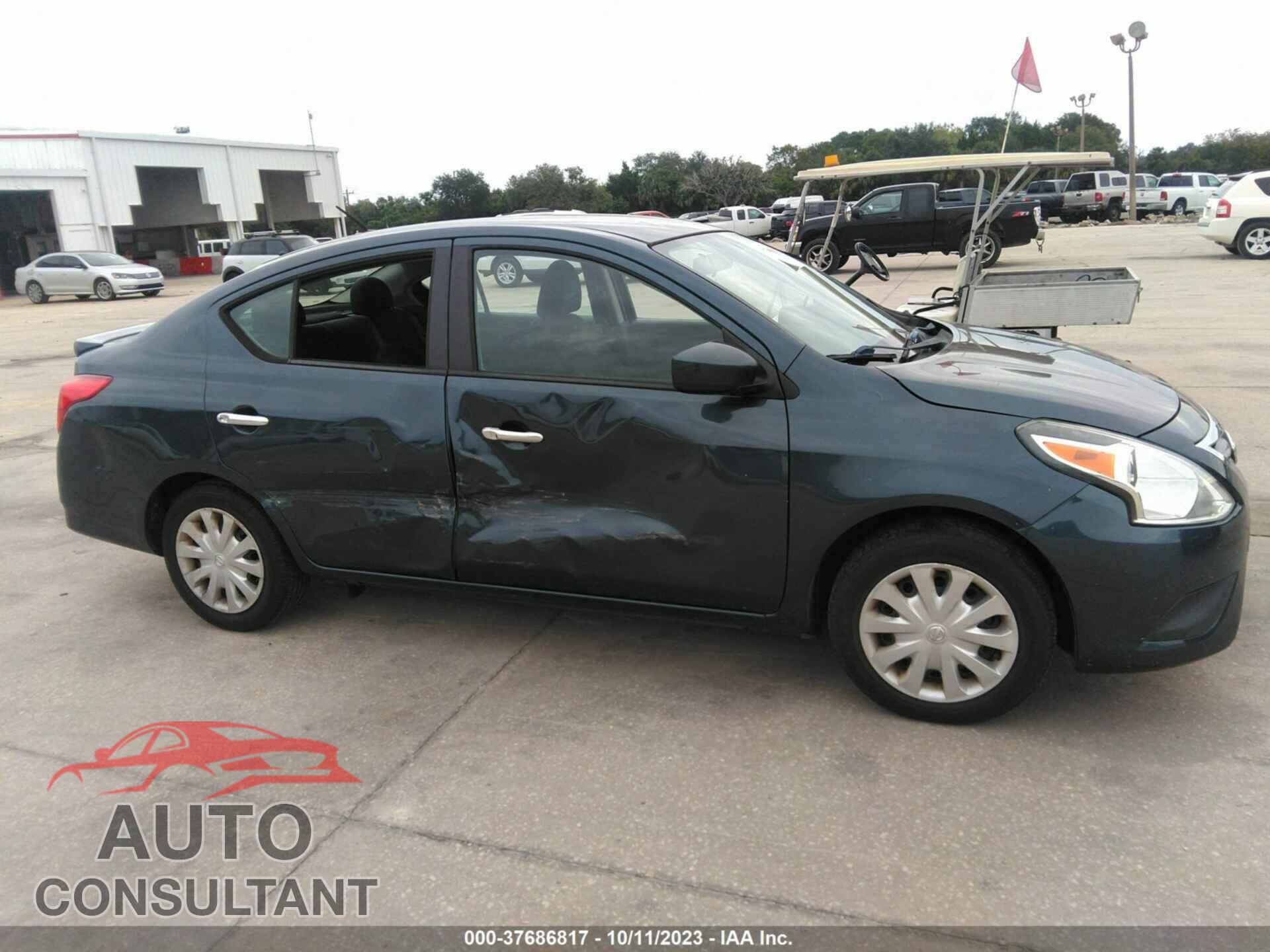 NISSAN VERSA 2017 - 3N1CN7AP3HL803289