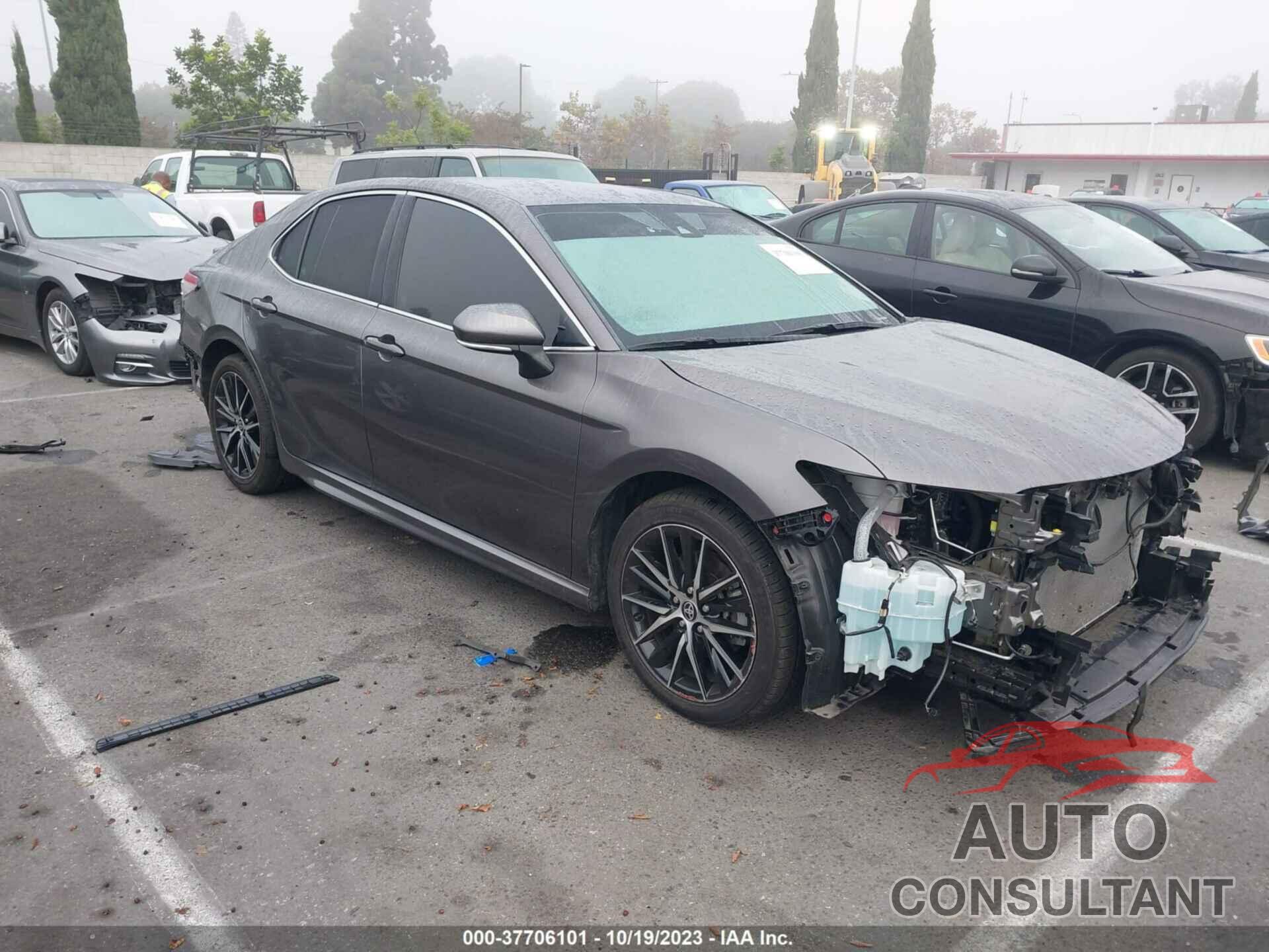 TOYOTA CAMRY 2022 - 4T1T11AK2NU709802
