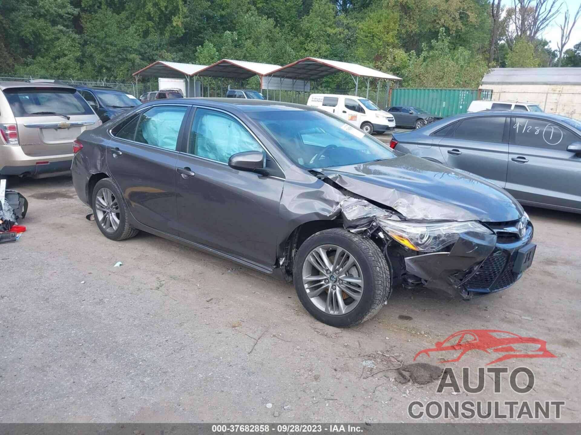 TOYOTA CAMRY 2016 - 4T1BF1FK5GU250922