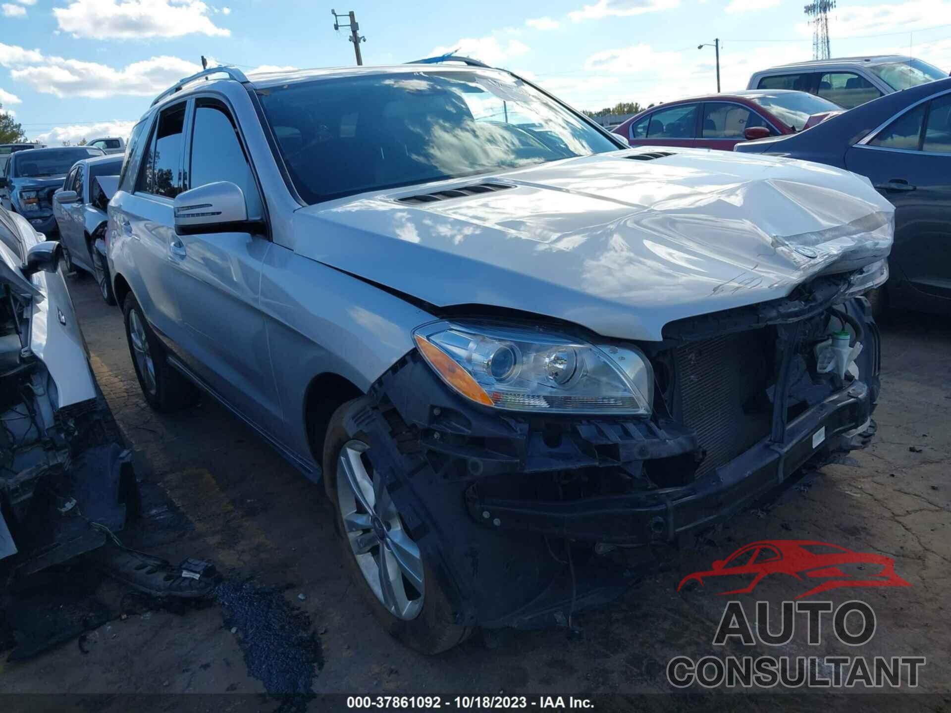 MERCEDES-BENZ ML 350 2015 - 4JGDA5HB3FA509659