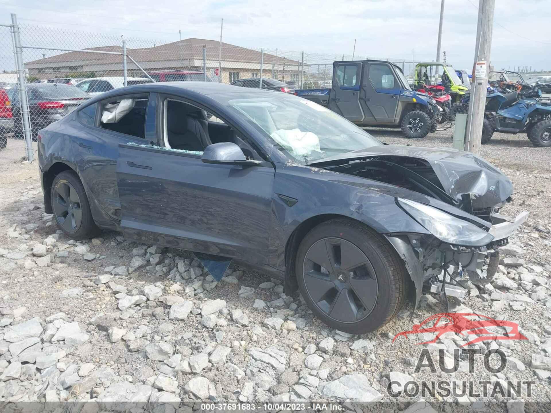 TESLA MODEL 3 2023 - 5YJ3E1EB9PF637379