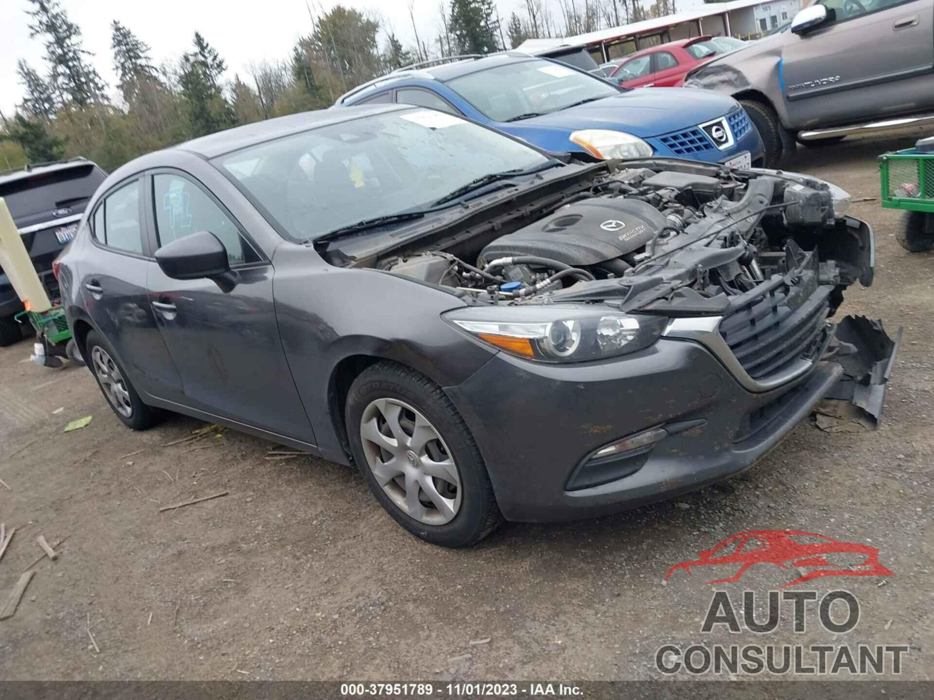 MAZDA MAZDA3 2018 - 3MZBN1U73JM211776