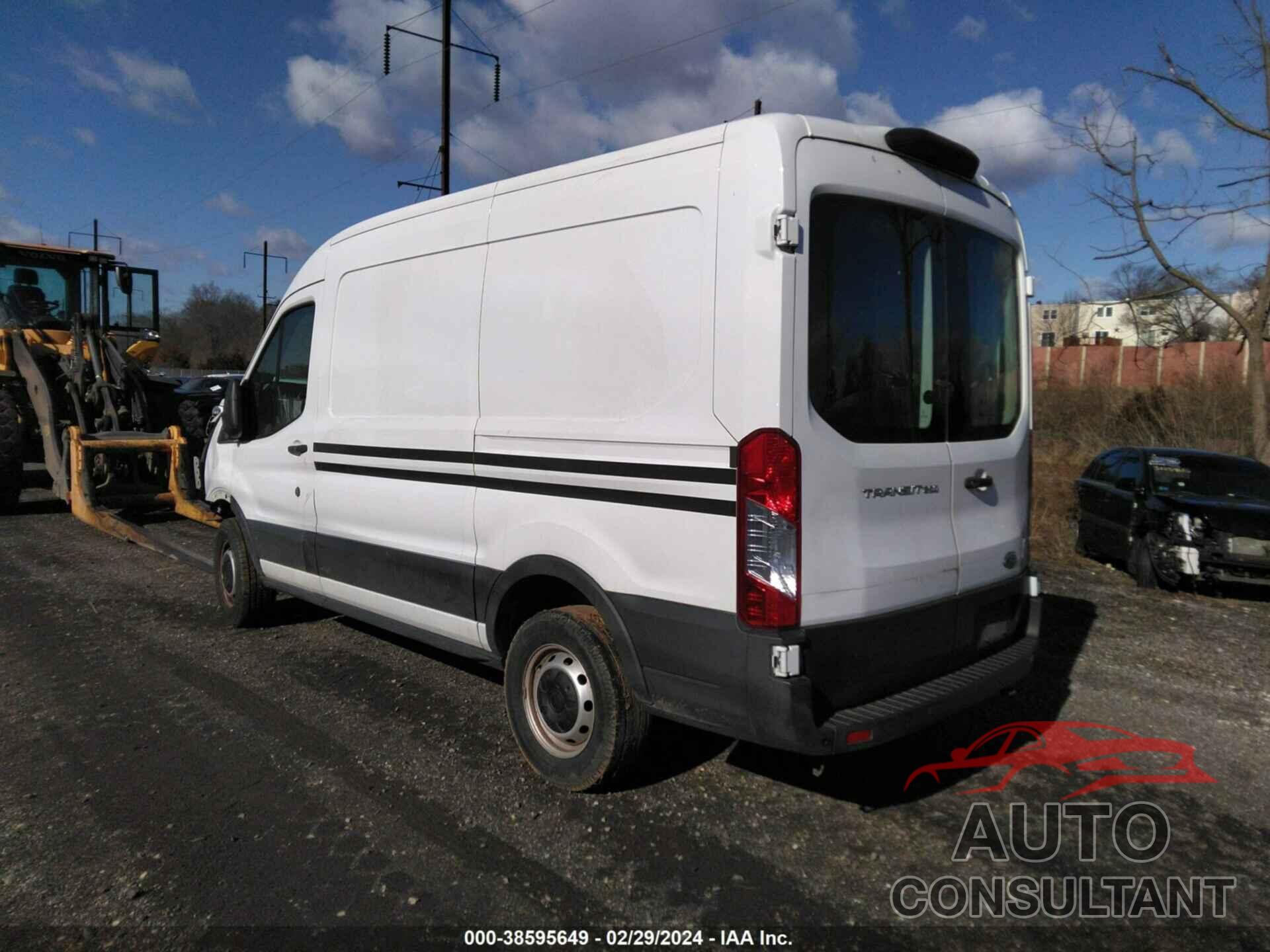 FORD TRANSIT 2019 - 1FTYR1CM5KKA53104