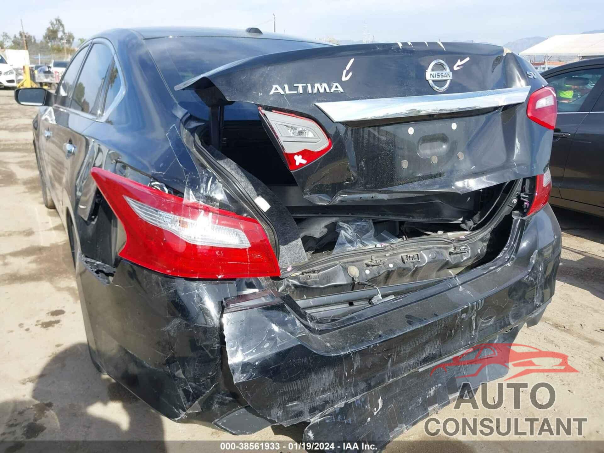 NISSAN ALTIMA 2018 - 1N4AL3APXJC273901