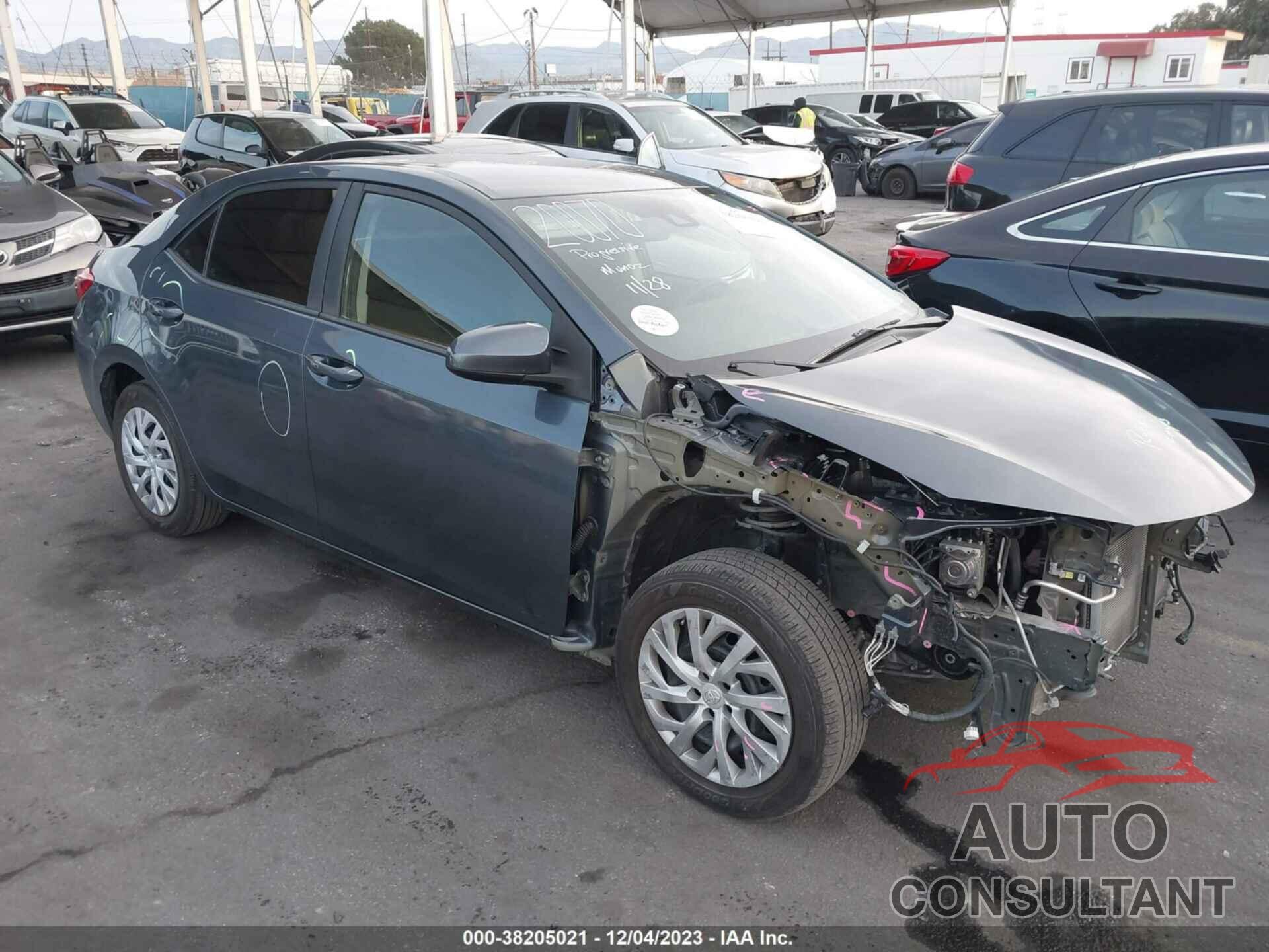 TOYOTA COROLLA 2018 - 5YFBURHE0JP784253