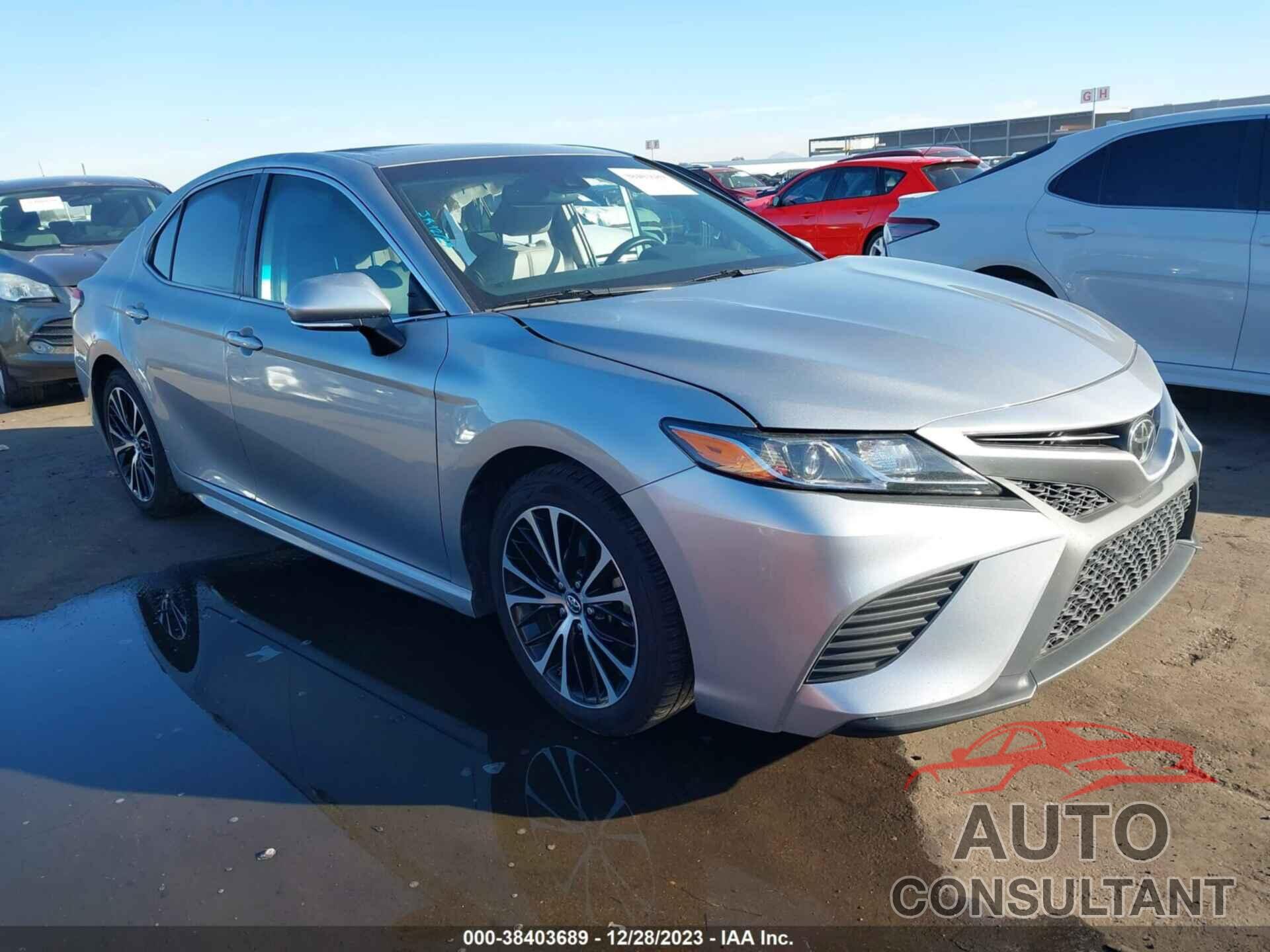 TOYOTA CAMRY 2019 - 4T1B11HK0KU726448