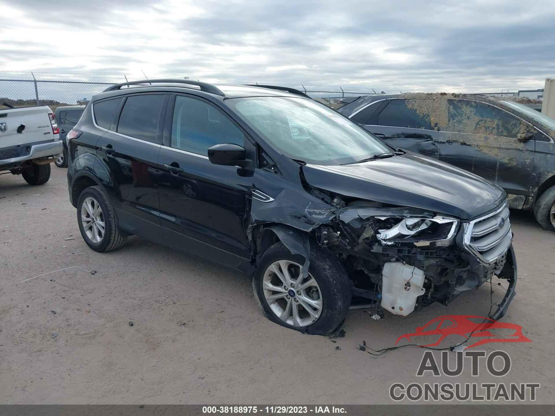 FORD ESCAPE 2018 - 1FMCU0GDXJUA63753