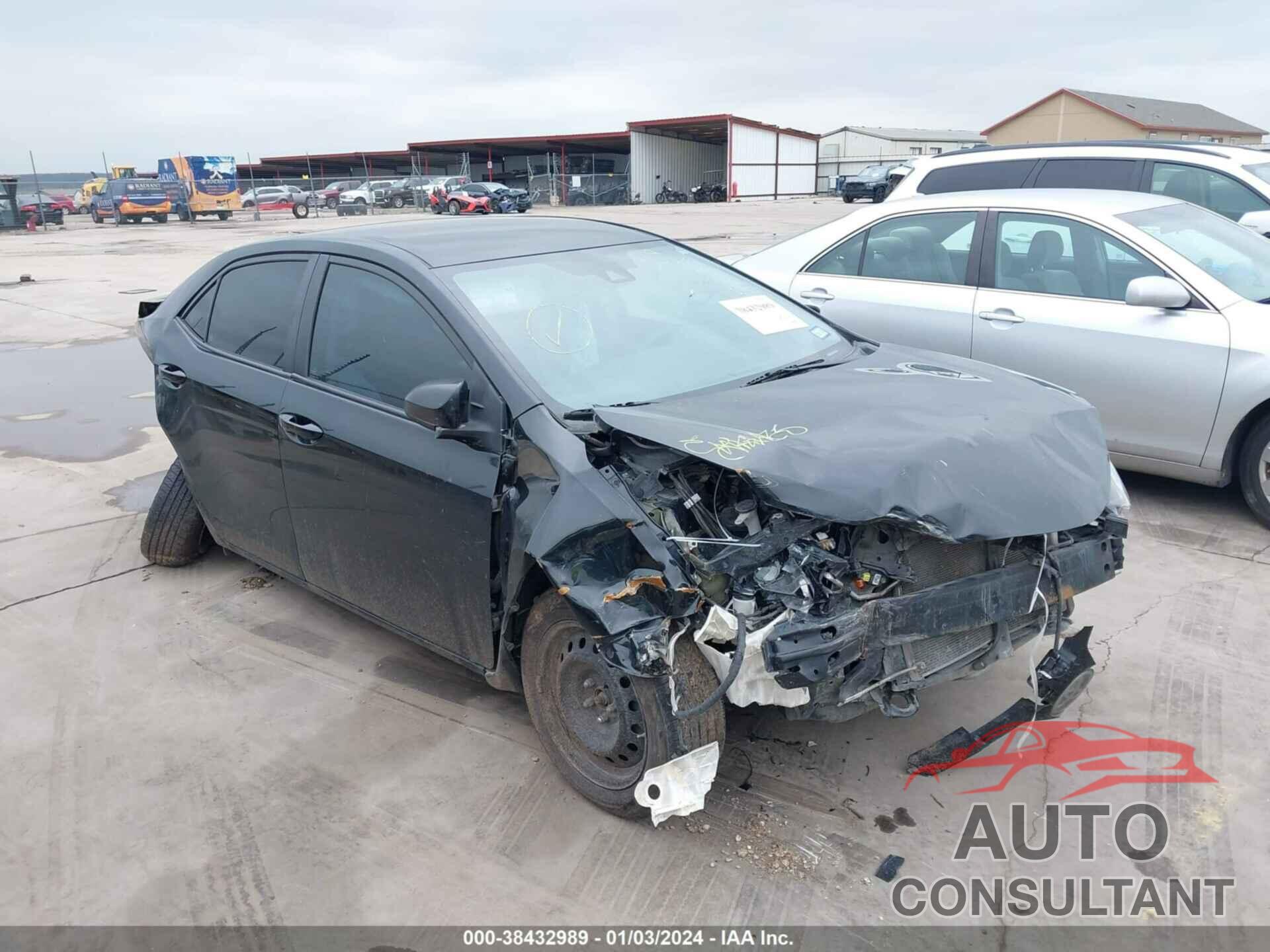 TOYOTA COROLLA 2018 - 2T1BURHE3JC108055