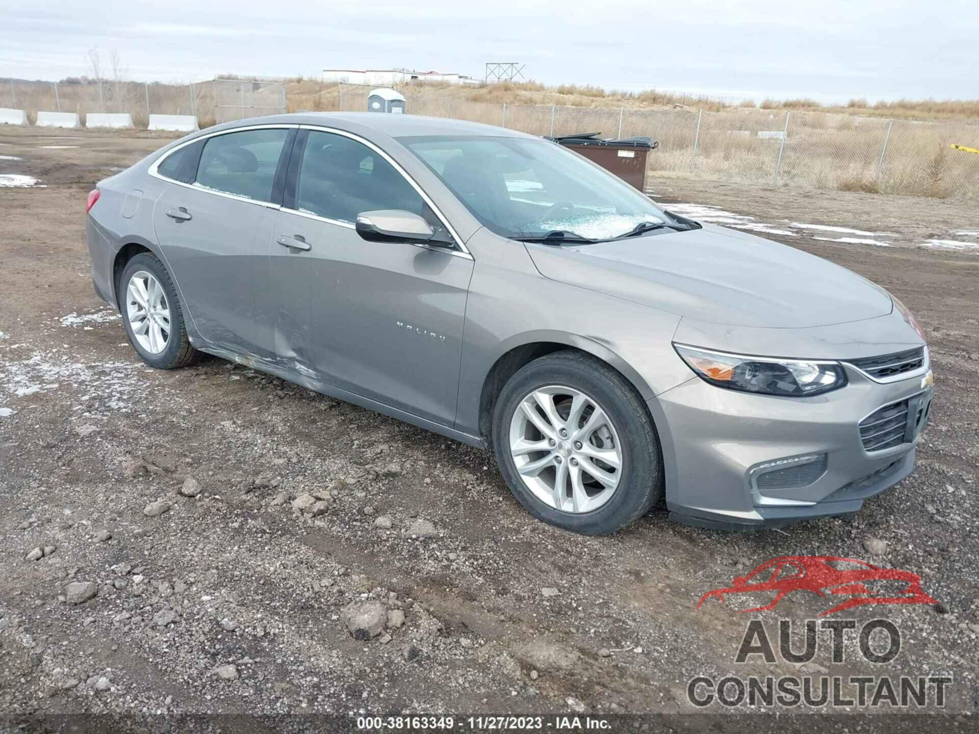 CHEVROLET MALIBU 2017 - 1G1ZE5STXHF261232