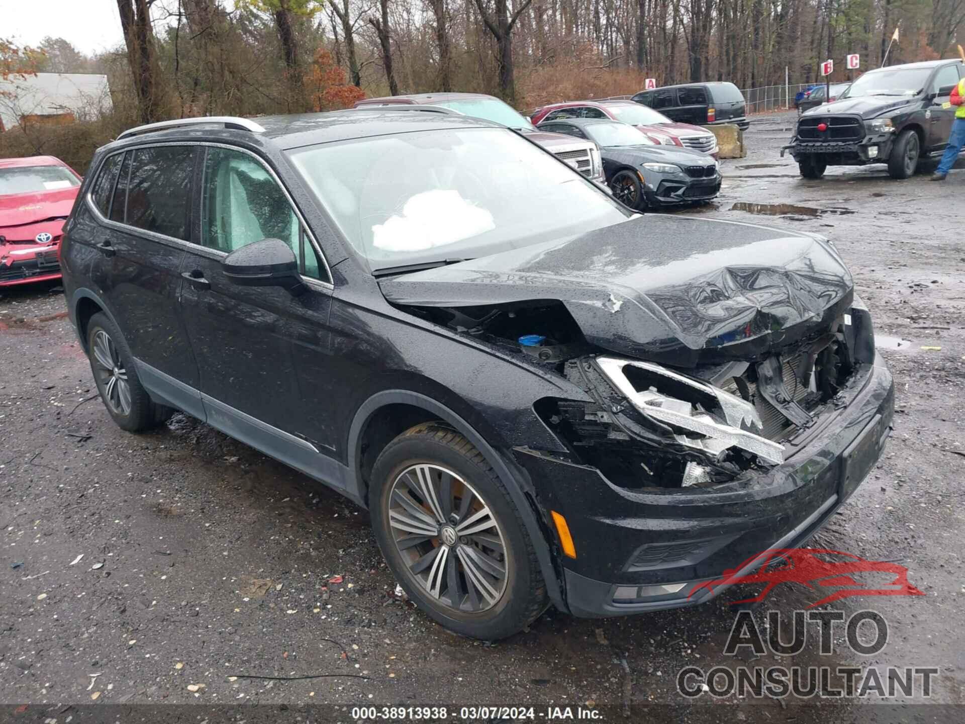 VOLKSWAGEN TIGUAN 2018 - 3VV2B7AX0JM058794