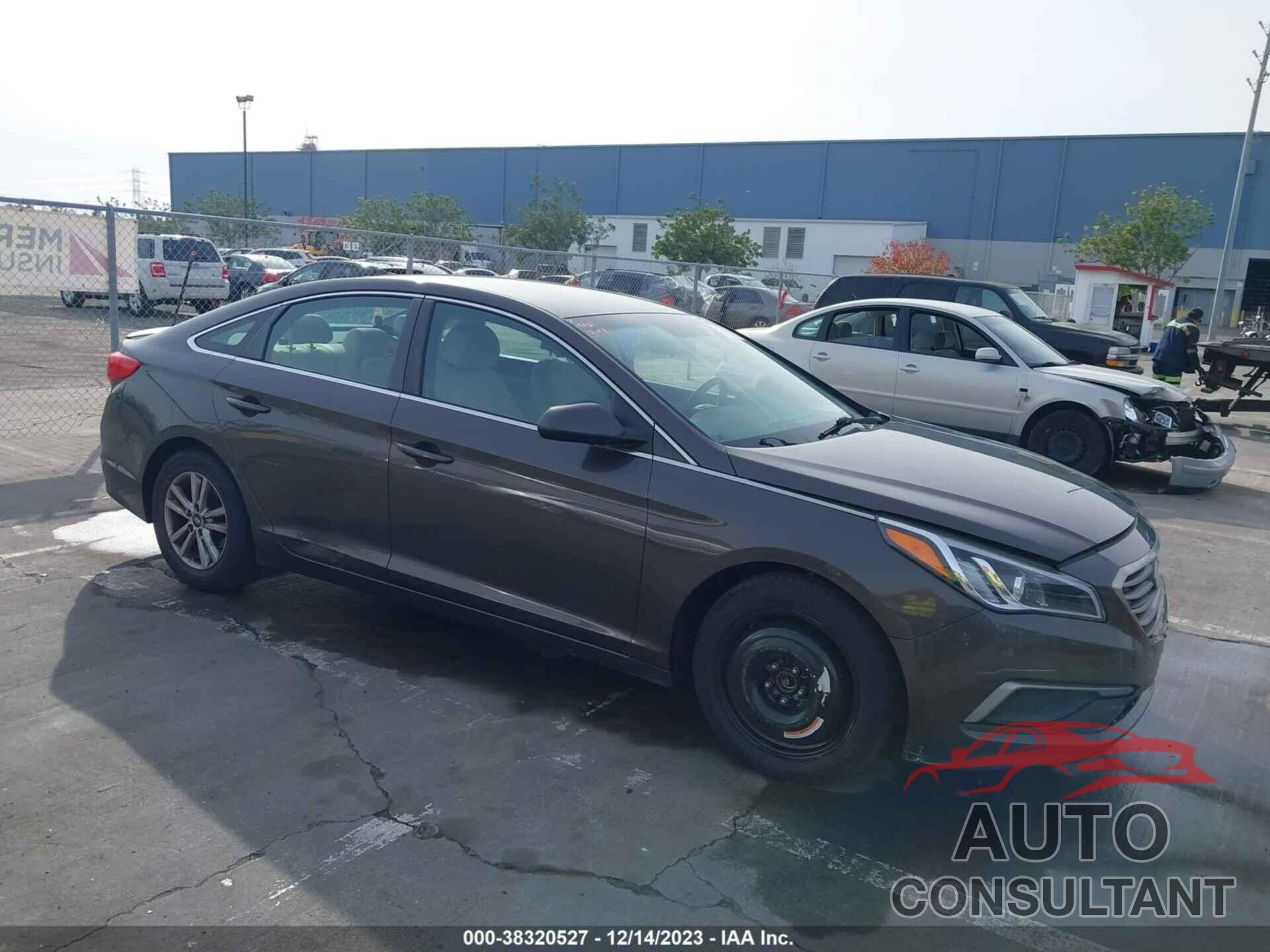 HYUNDAI SONATA 2017 - 5NPE24AF7HH557187