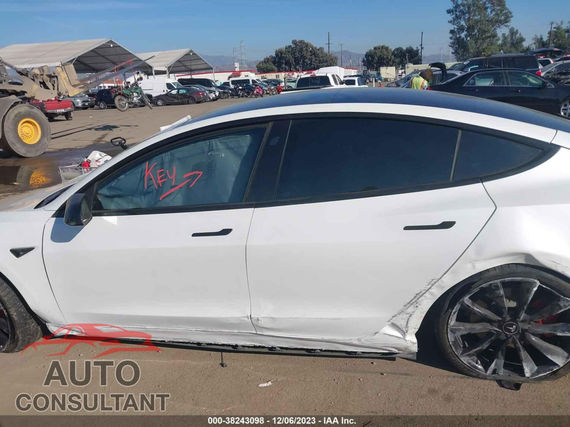 TESLA MODEL 3 2020 - 5YJ3E1EC9LF625137