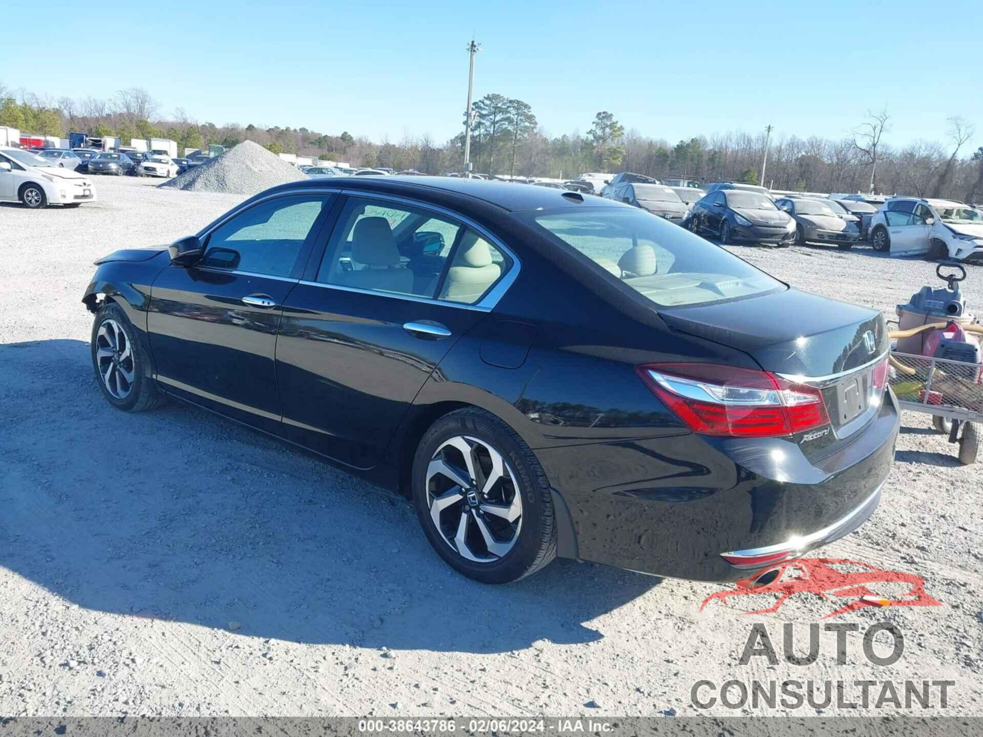 HONDA ACCORD 2017 - 1HGCR3F07HA016747