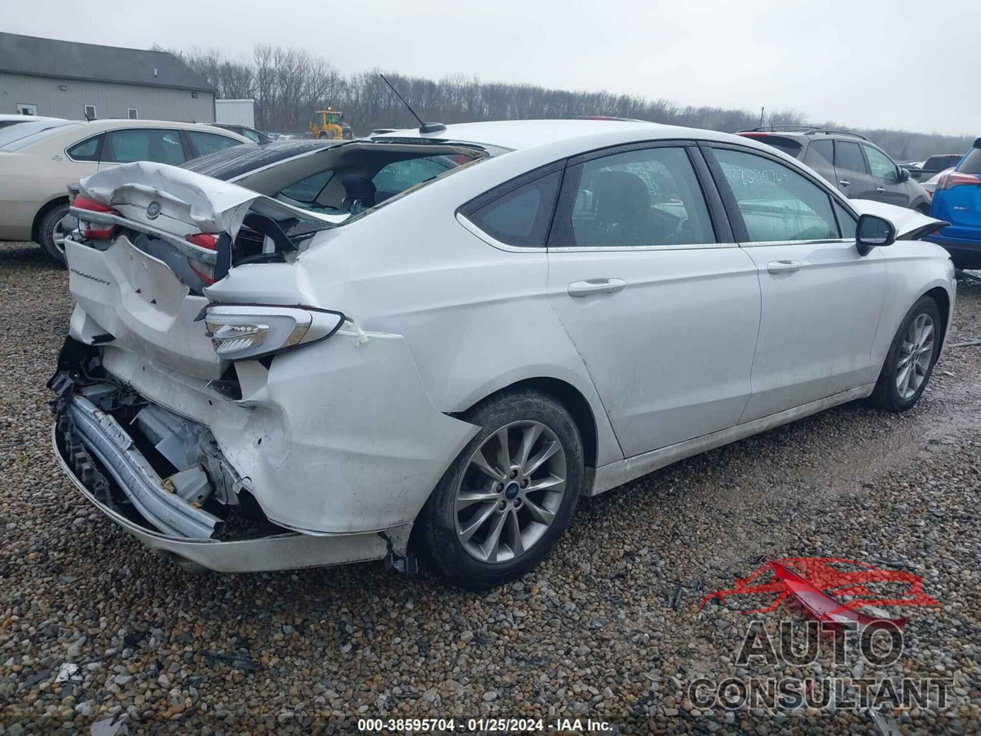 FORD FUSION 2017 - 3FA6P0H79HR355872