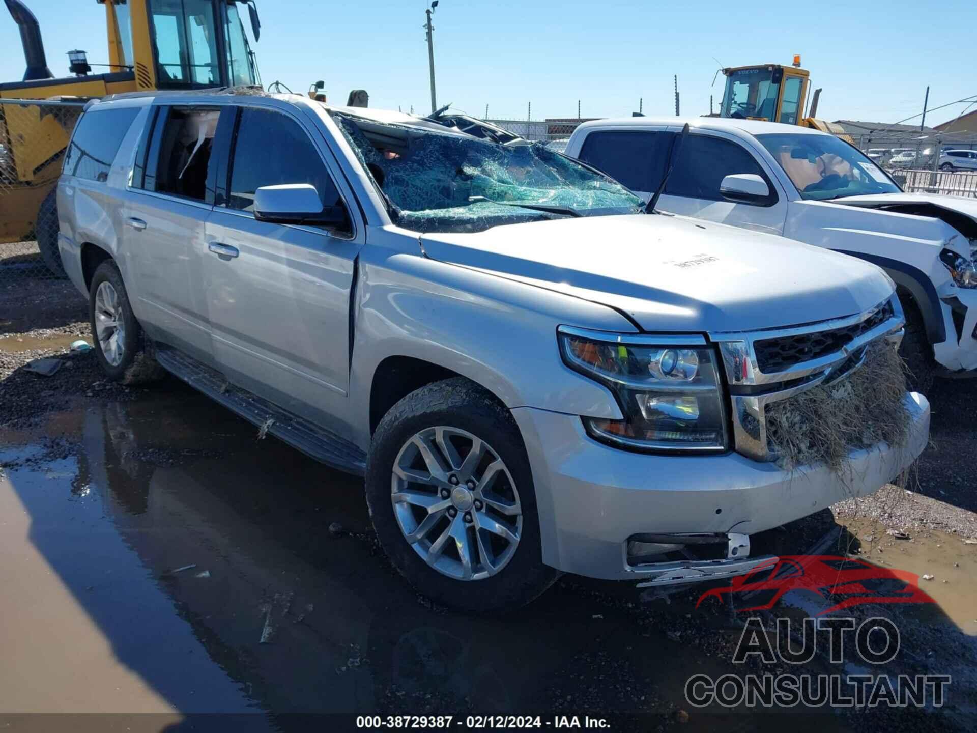 CHEVROLET SUBURBAN 2018 - 1GNSCHKC0JR134713