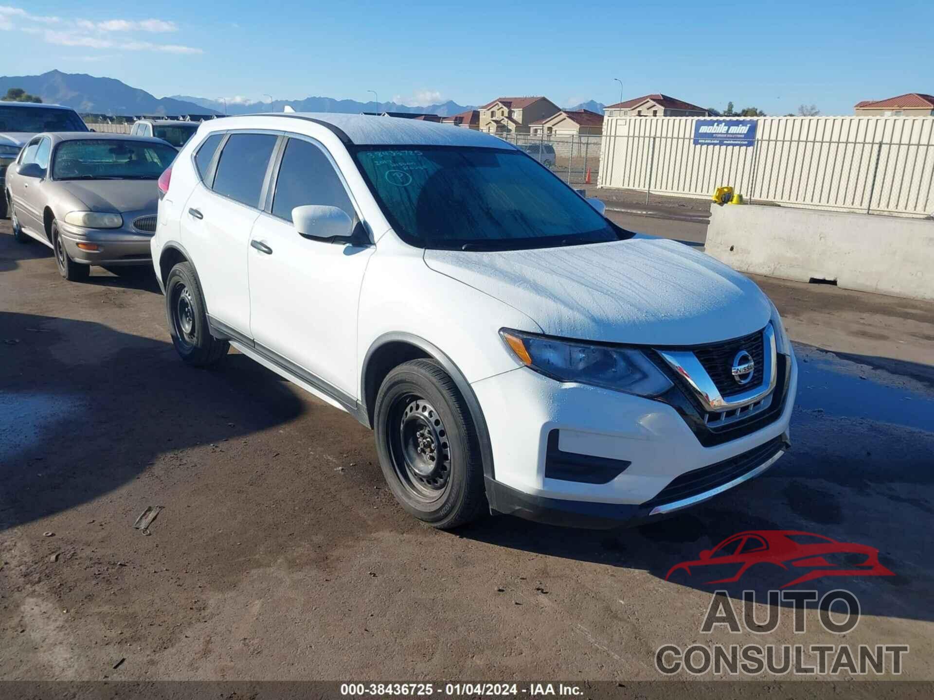 NISSAN ROGUE 2017 - KNMAT2MT9HP550330