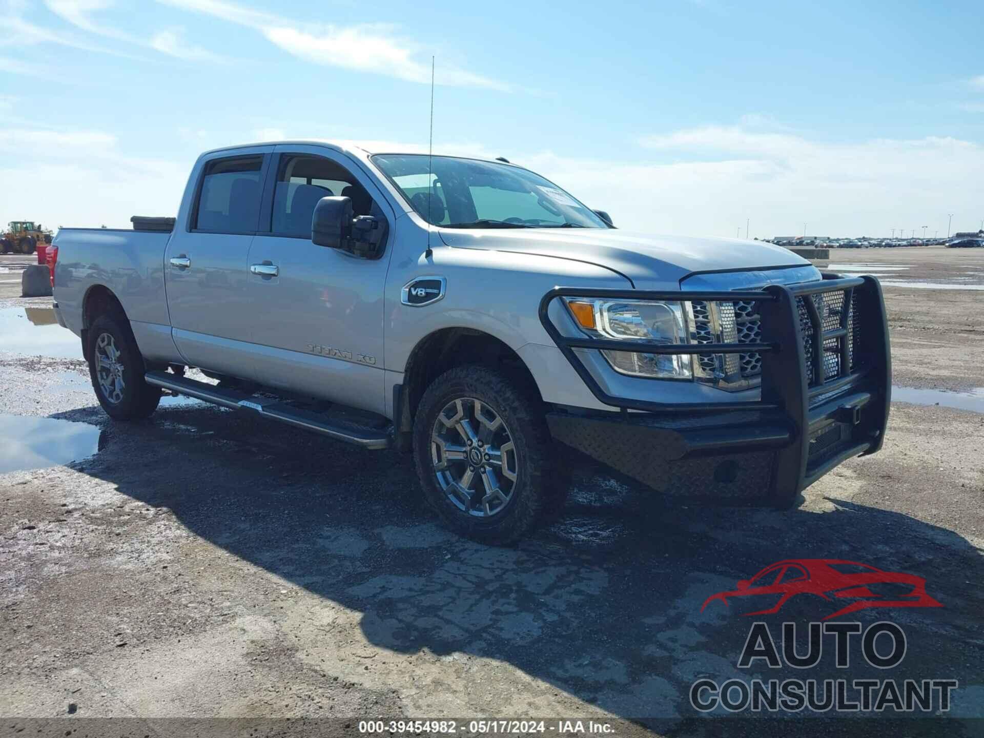 NISSAN TITAN XD 2019 - 1N6AA1F43KN531794