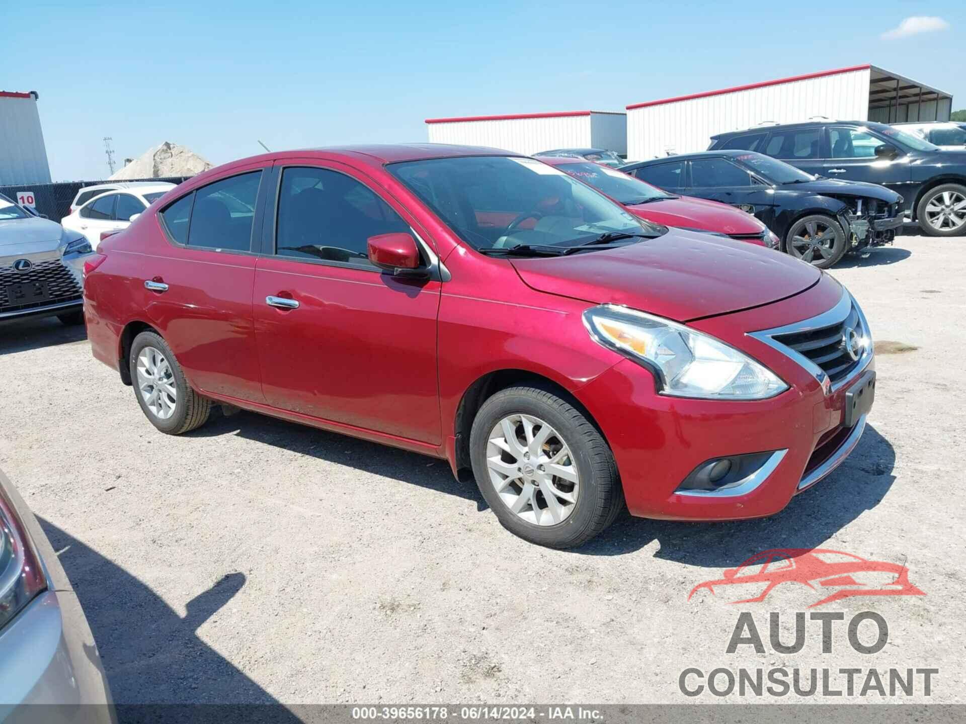 NISSAN VERSA 2018 - 3N1CN7AP1JL887151